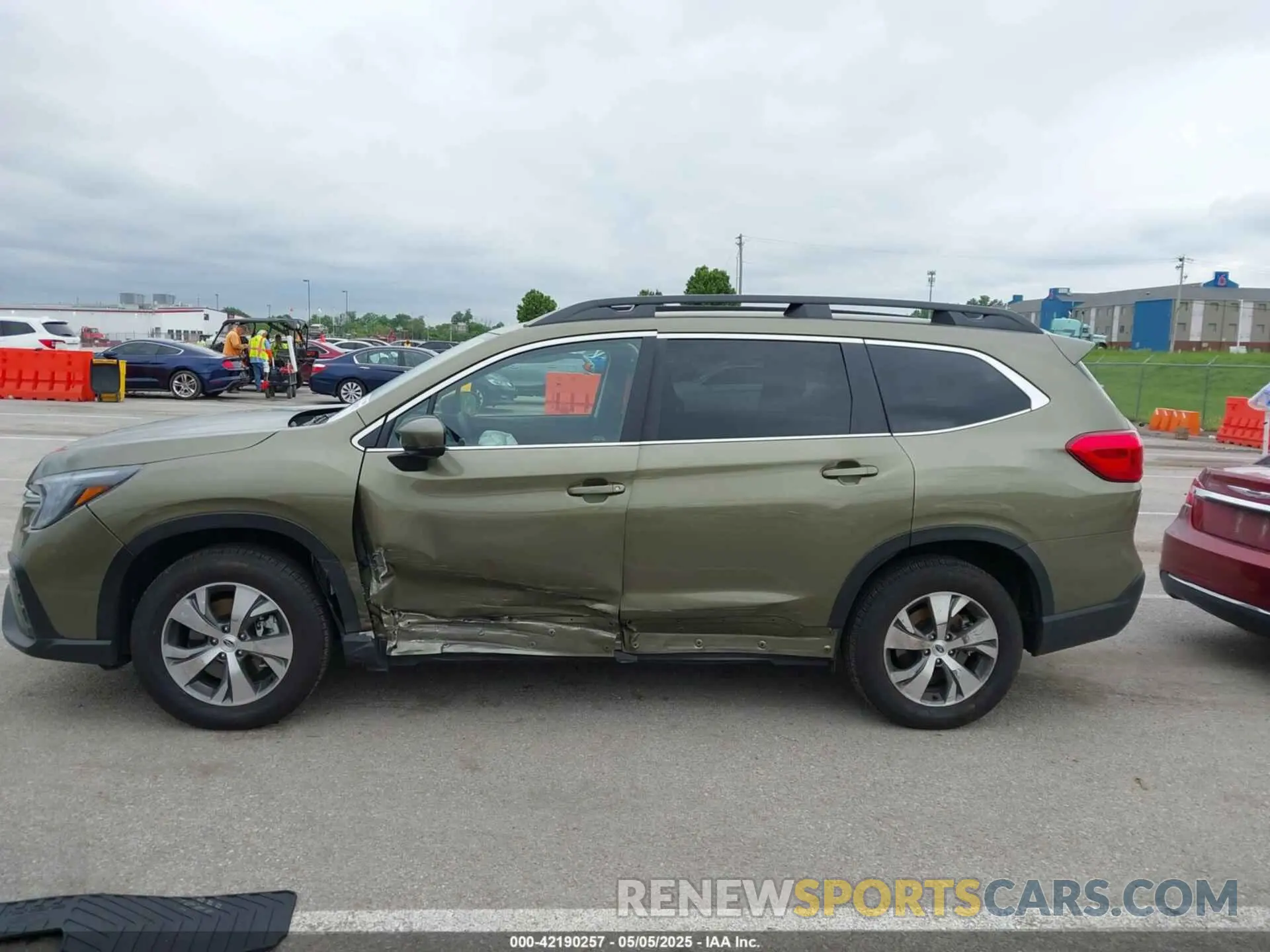 14 Photograph of a damaged car 4S4WMABD1R3451286 SUBARU ASCENT 2024