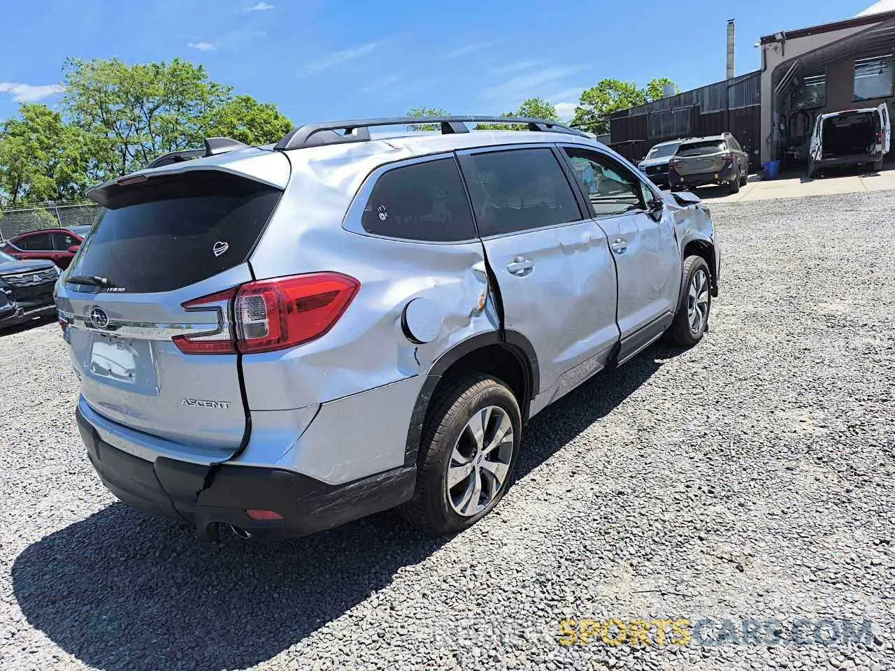 4 Photograph of a damaged car 4S4WMABDXR3449102 SUBARU ASCENT 2024