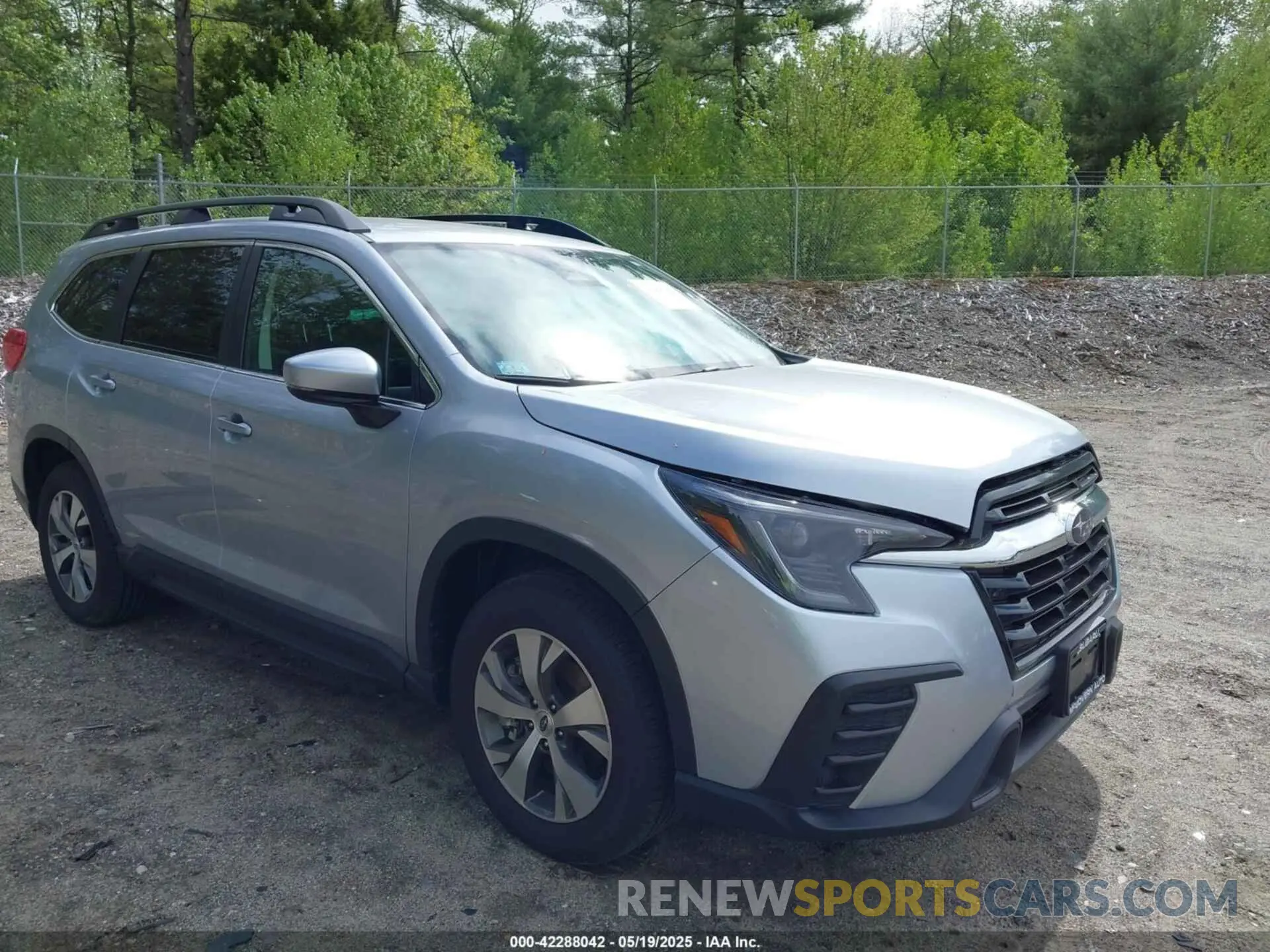 1 Photograph of a damaged car 4S4WMACD6R3454621 SUBARU ASCENT 2024