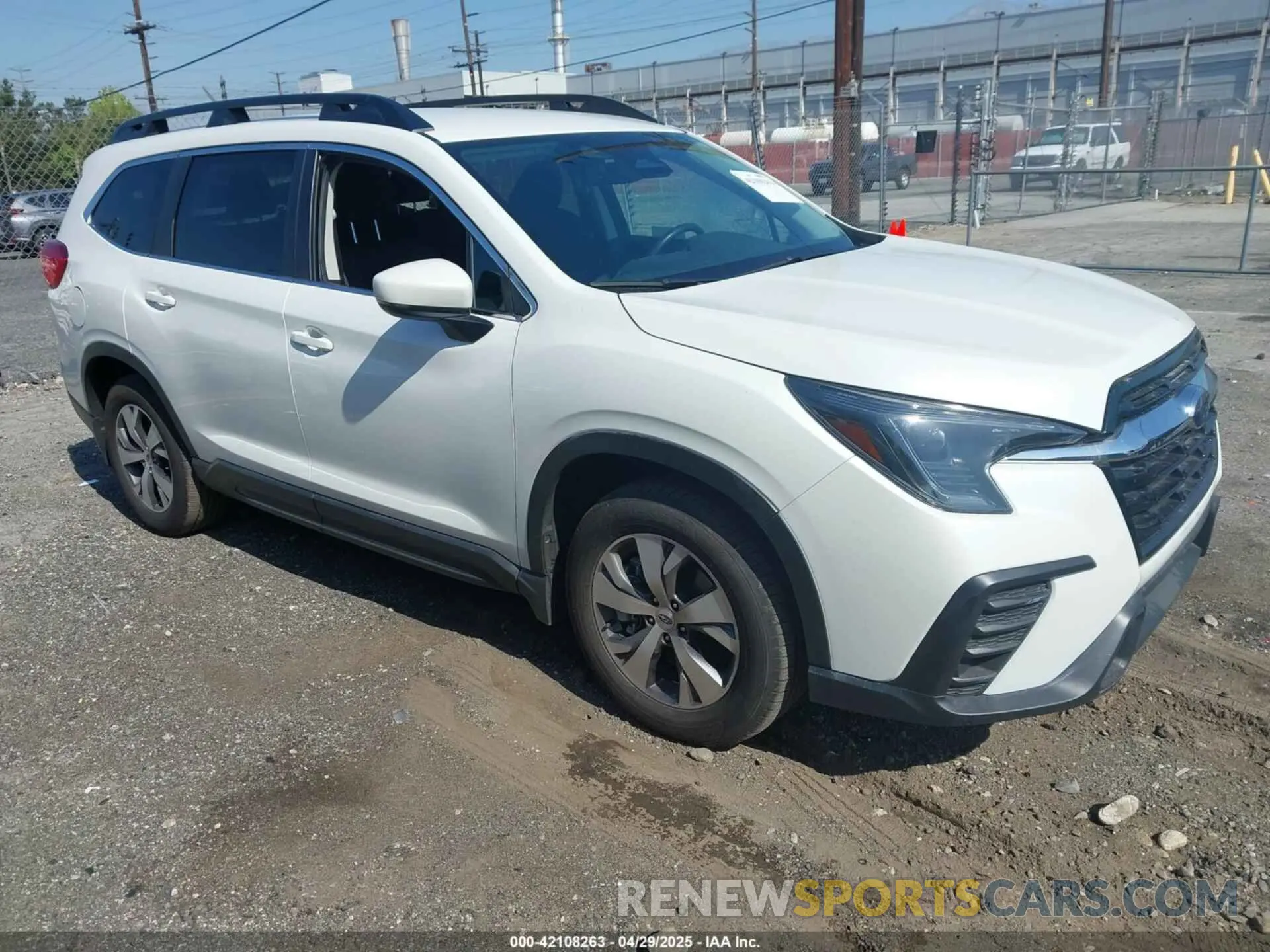 1 Photograph of a damaged car 4S4WMAED3R3420312 SUBARU ASCENT 2024
