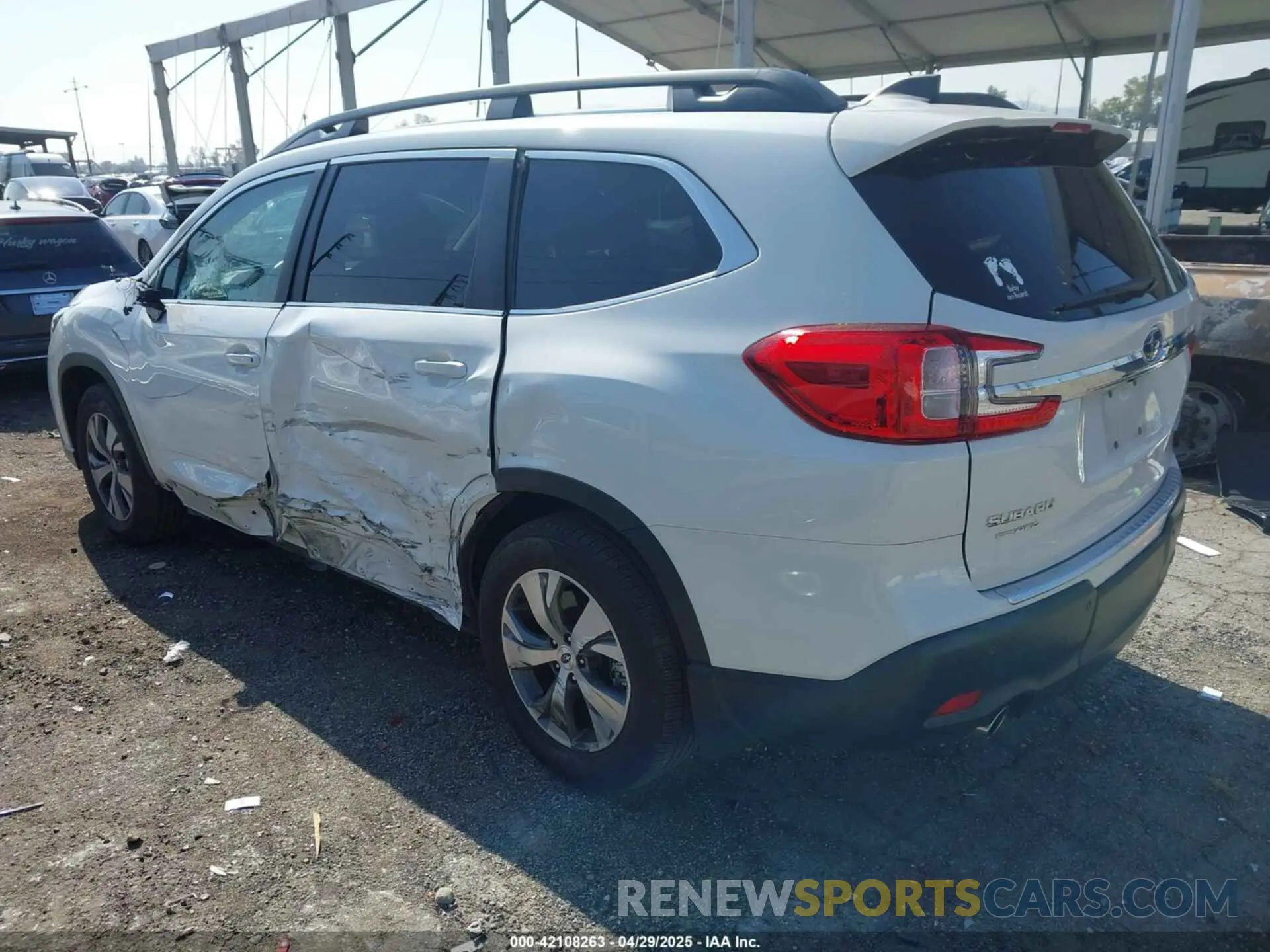 3 Photograph of a damaged car 4S4WMAED3R3420312 SUBARU ASCENT 2024