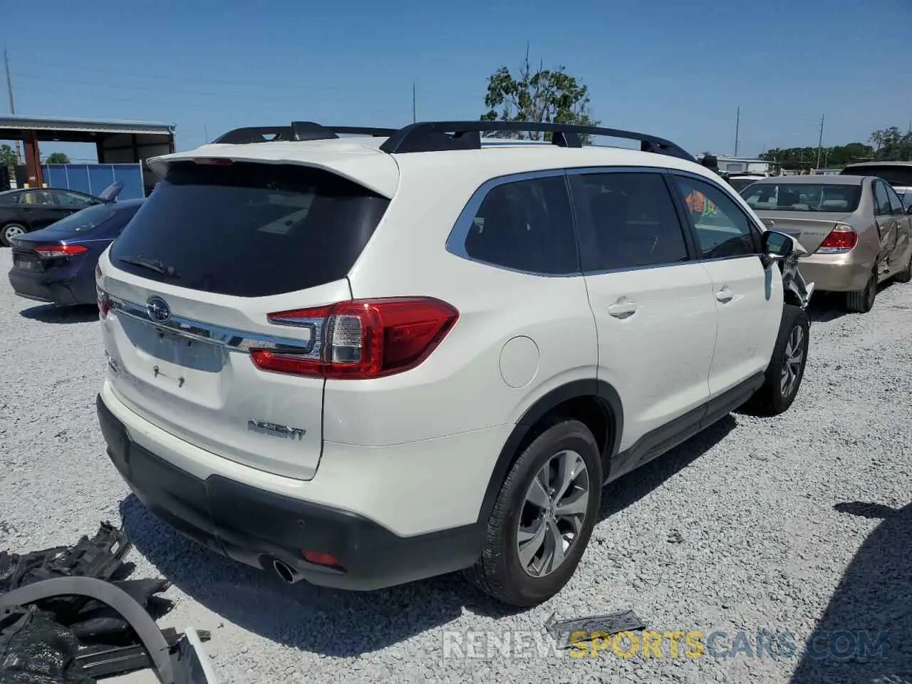 3 Photograph of a damaged car 4S4WMAEDXR3414295 SUBARU ASCENT 2024