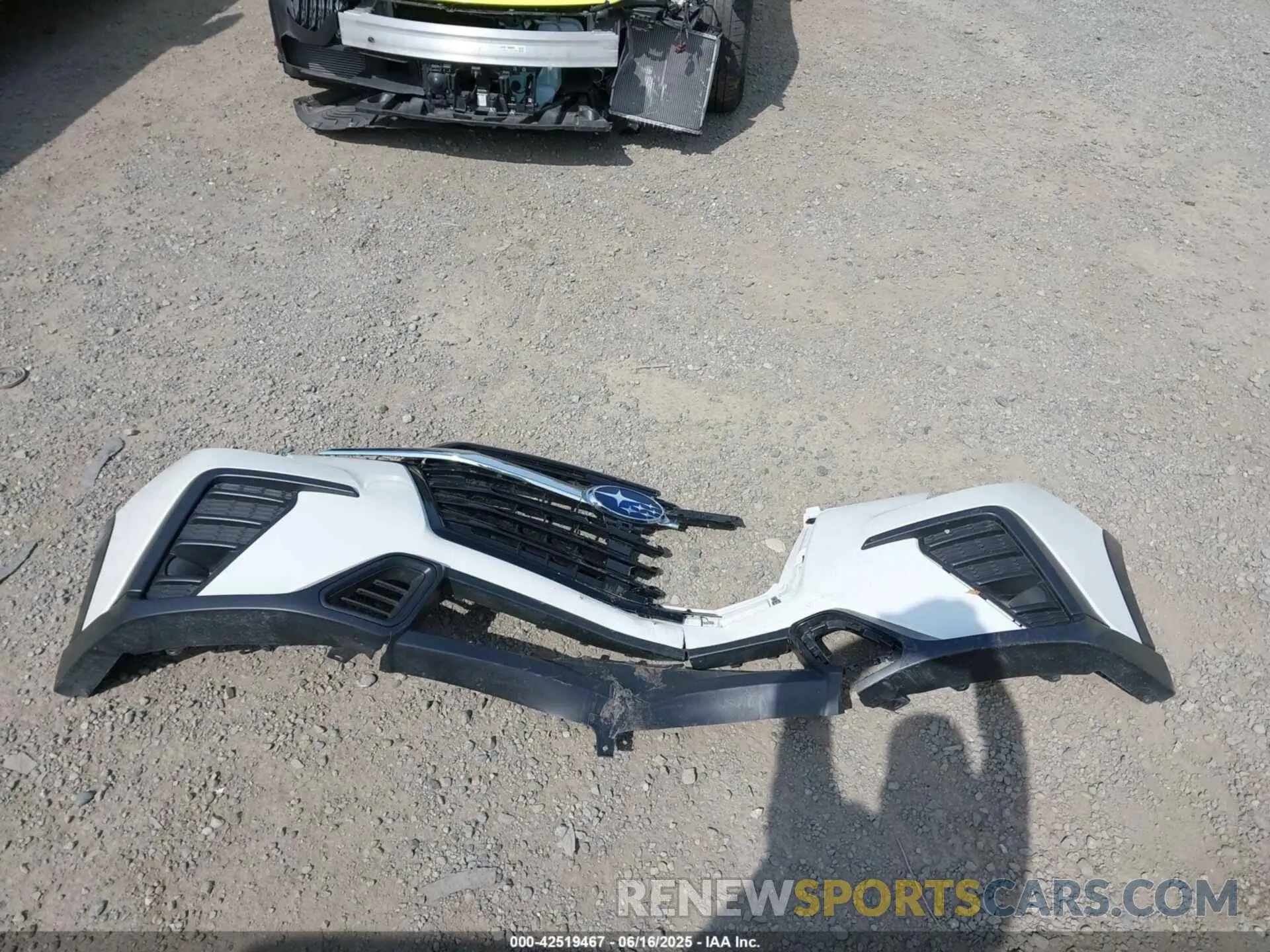 12 Photograph of a damaged car 4S4WMAEDXR3447992 SUBARU ASCENT 2024