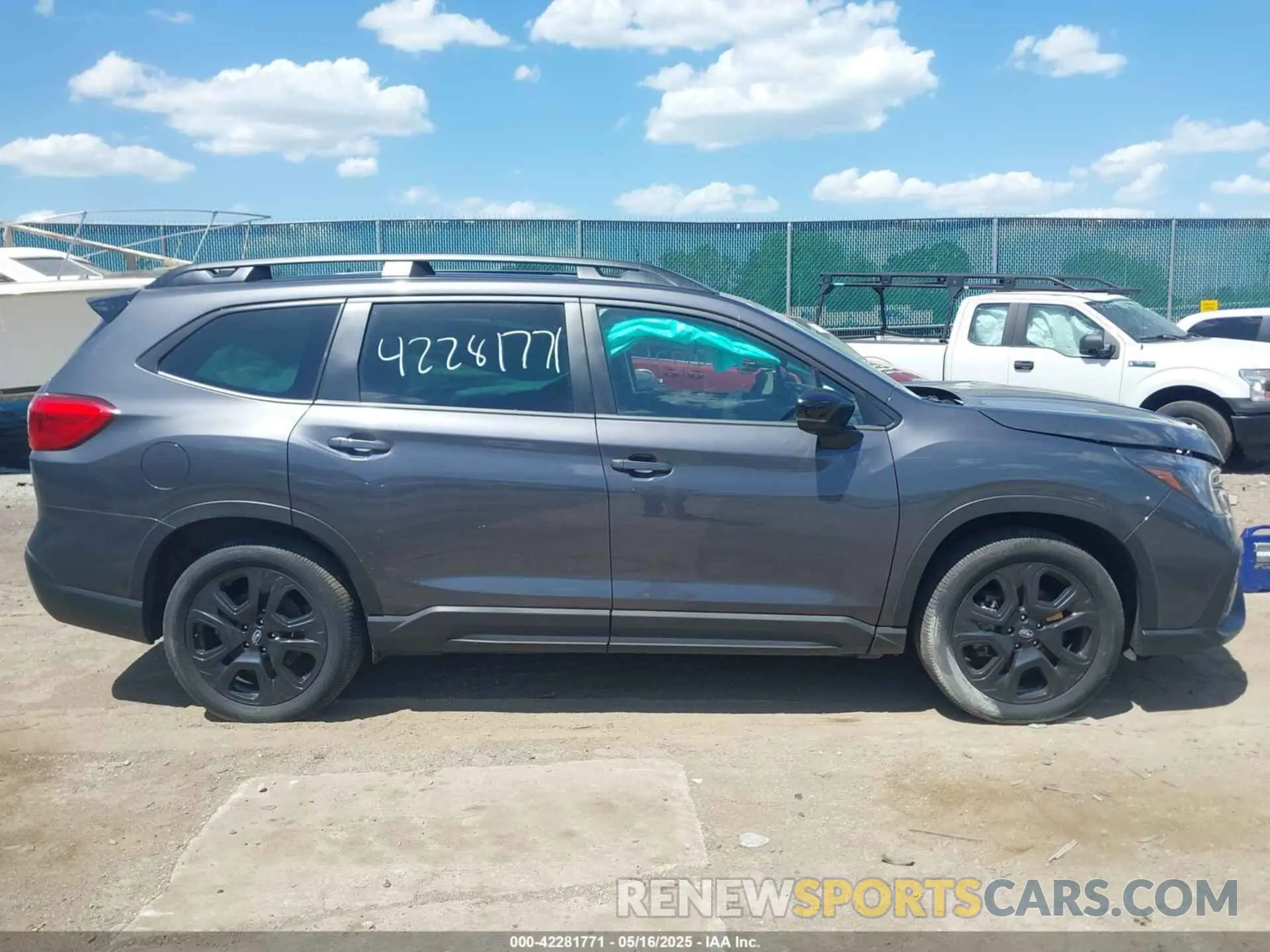 13 Photograph of a damaged car 4S4WMAHD0R3405116 SUBARU ASCENT 2024