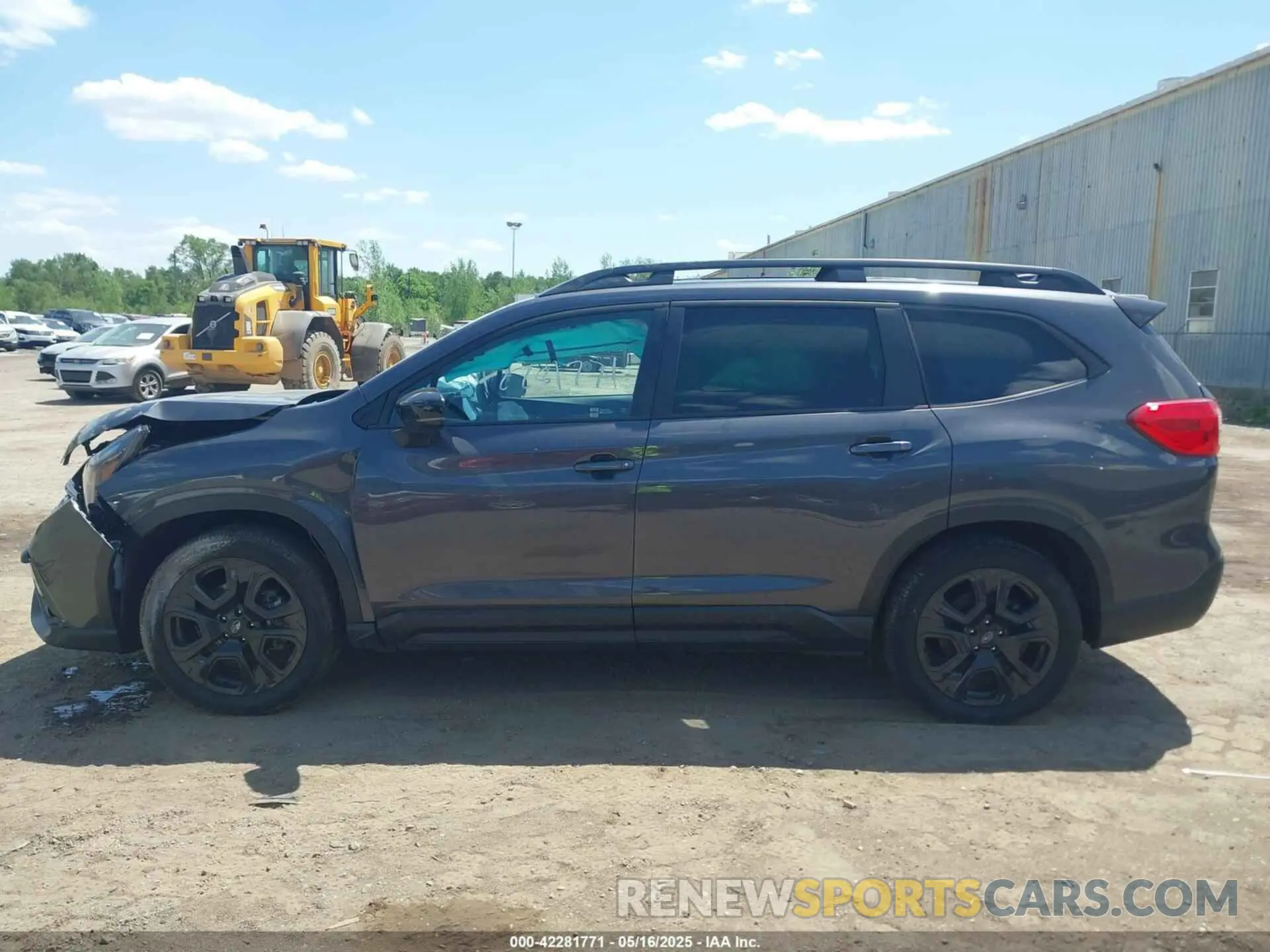 14 Photograph of a damaged car 4S4WMAHD0R3405116 SUBARU ASCENT 2024