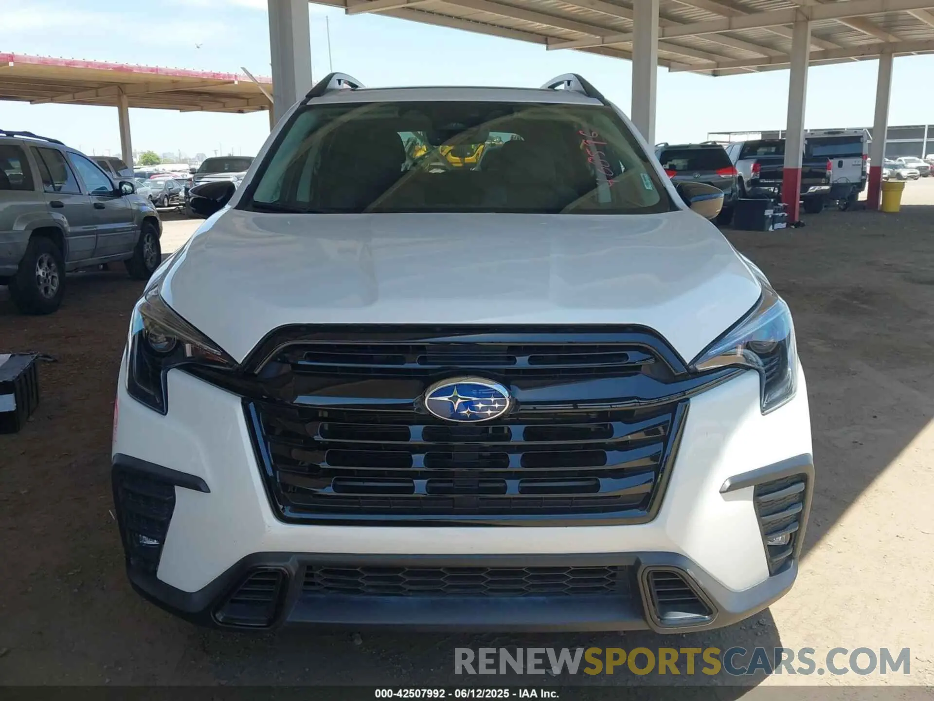 12 Photograph of a damaged car 4S4WMAHD0R3408596 SUBARU ASCENT 2024