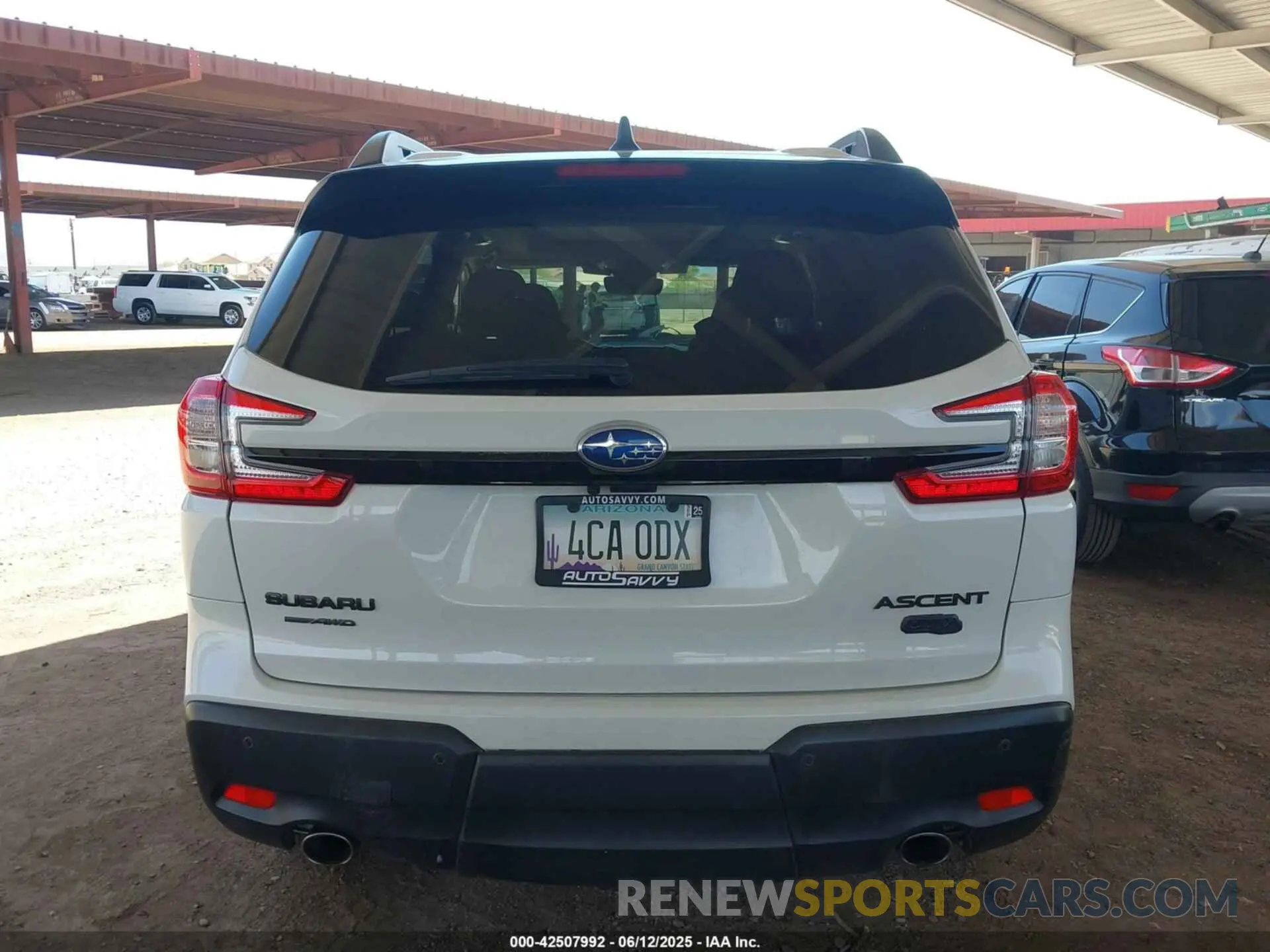 16 Photograph of a damaged car 4S4WMAHD0R3408596 SUBARU ASCENT 2024