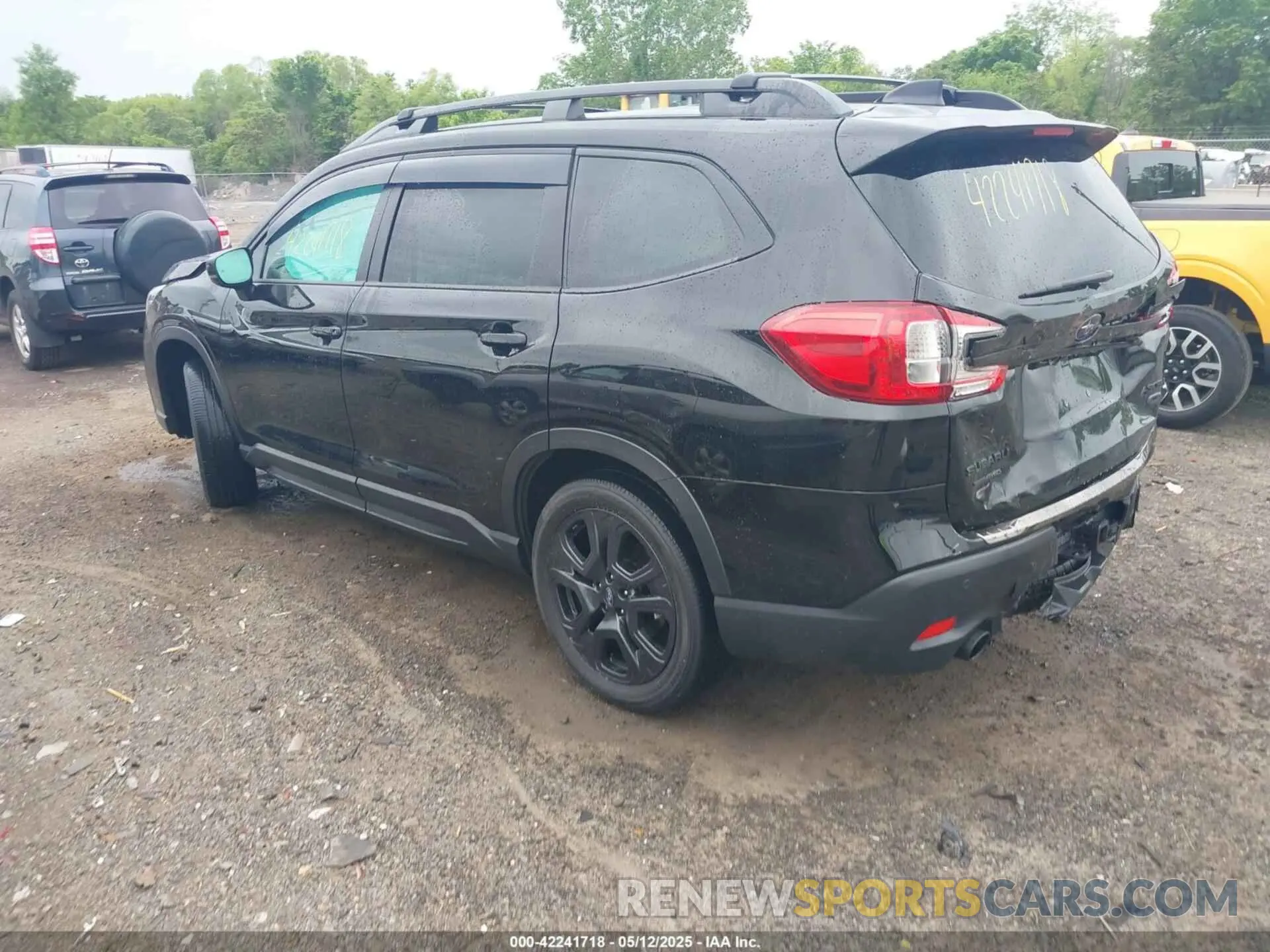 3 Photograph of a damaged car 4S4WMAHD7R3435391 SUBARU ASCENT 2024