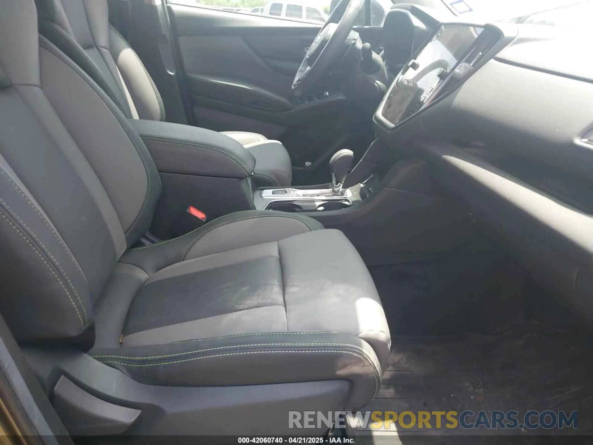 5 Photograph of a damaged car 4S4WMAHD7R3442485 SUBARU ASCENT 2024