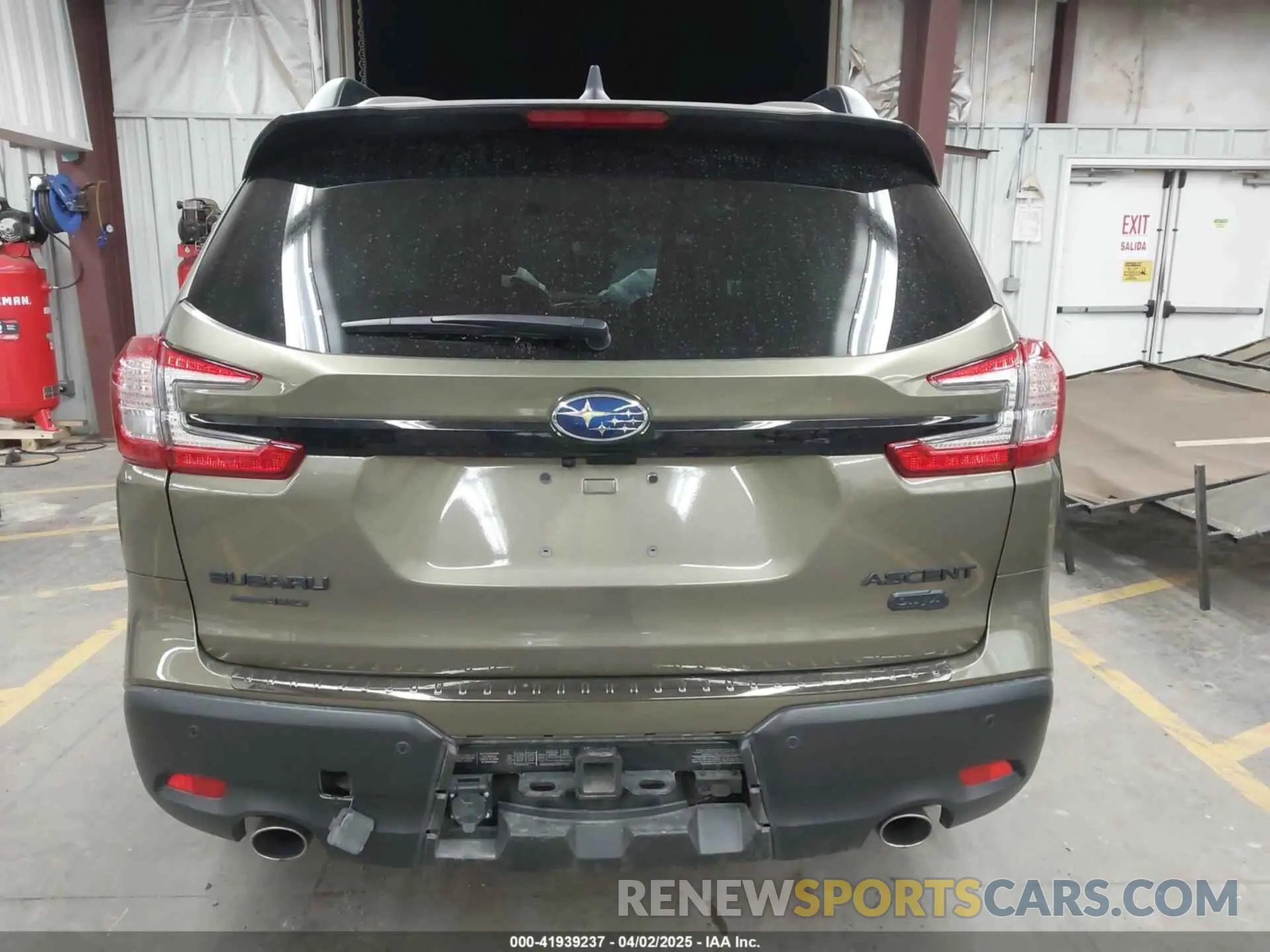 15 Photograph of a damaged car 4S4WMAKD0R3431272 SUBARU ASCENT 2024