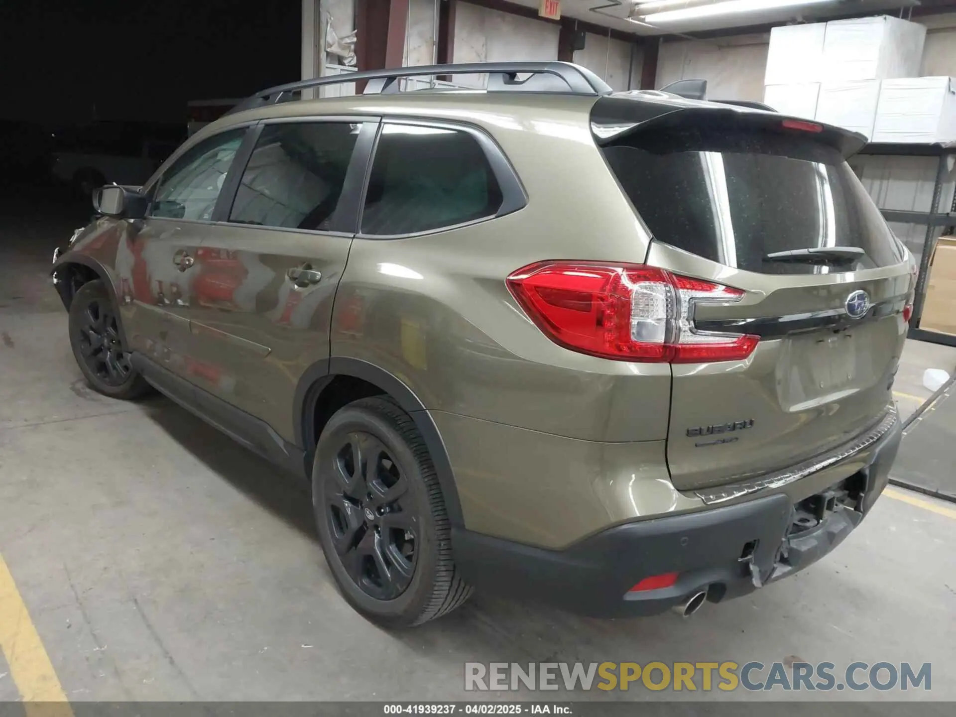 3 Photograph of a damaged car 4S4WMAKD0R3431272 SUBARU ASCENT 2024