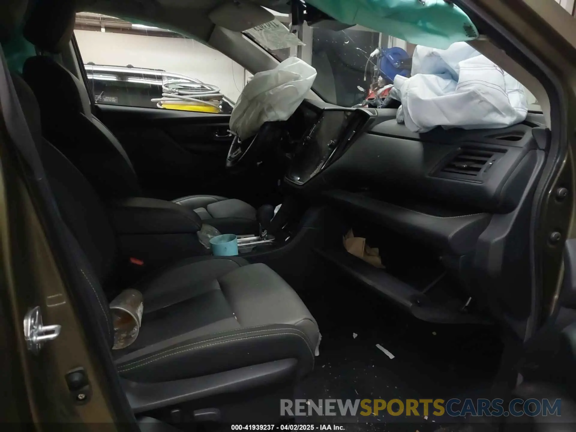 5 Photograph of a damaged car 4S4WMAKD0R3431272 SUBARU ASCENT 2024