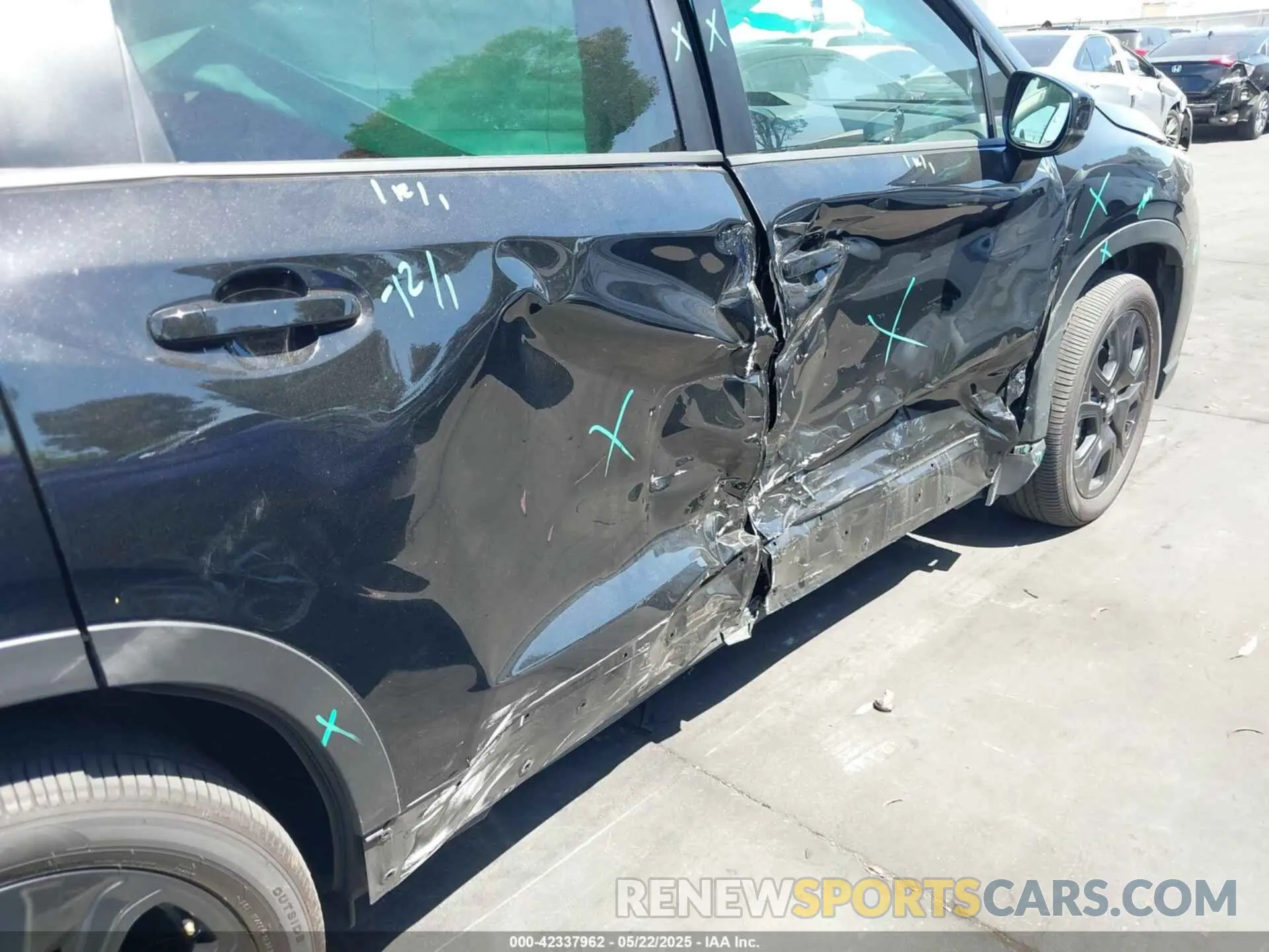 6 Photograph of a damaged car 4S4WMAKD2R3425764 SUBARU ASCENT 2024