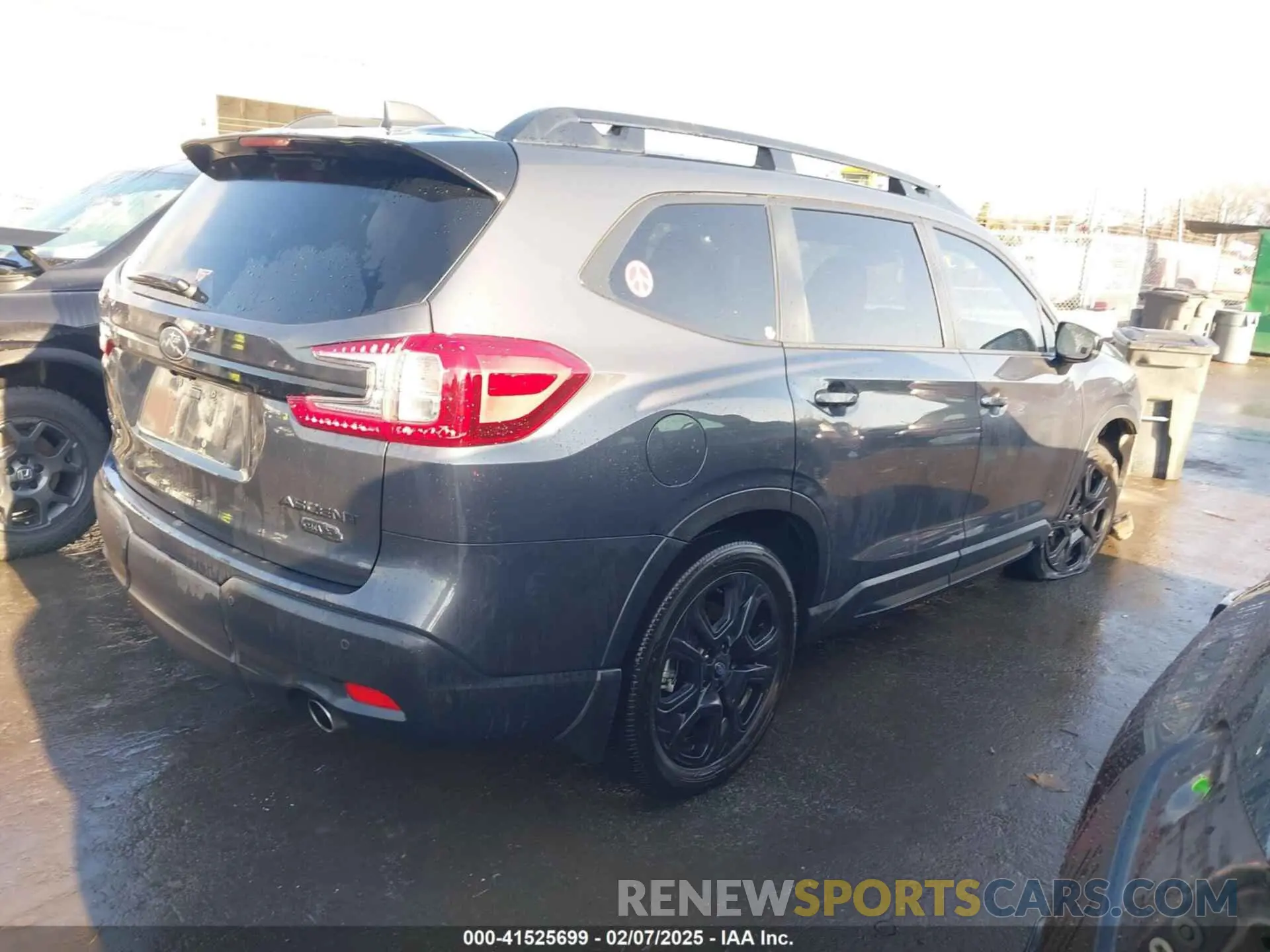 4 Photograph of a damaged car 4S4WMAKD4R3401949 SUBARU ASCENT 2024