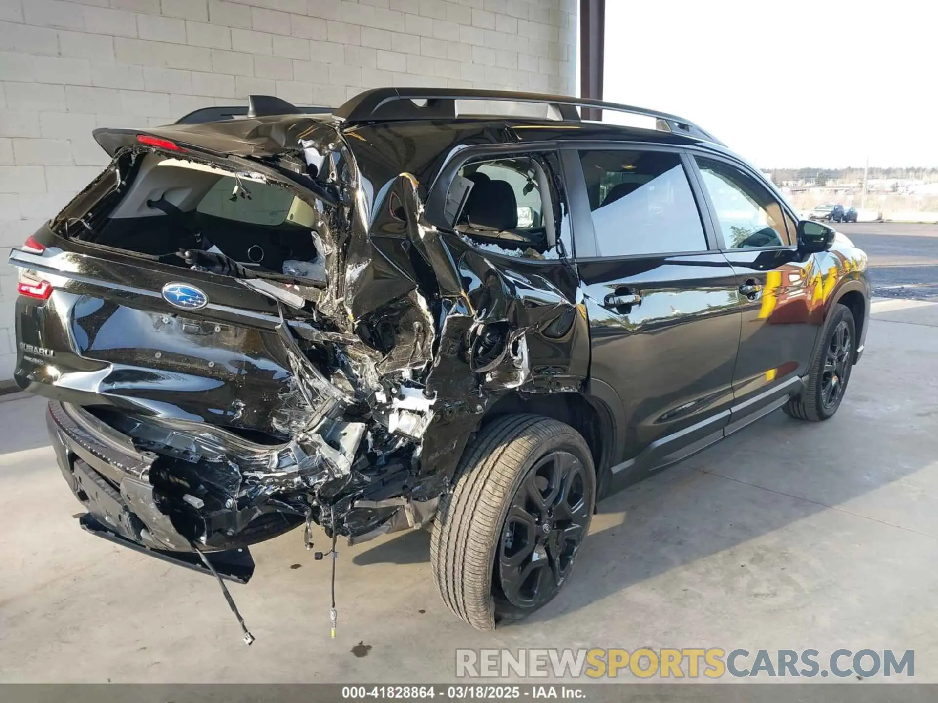 4 Photograph of a damaged car 4S4WMAKD6R3462137 SUBARU ASCENT 2024