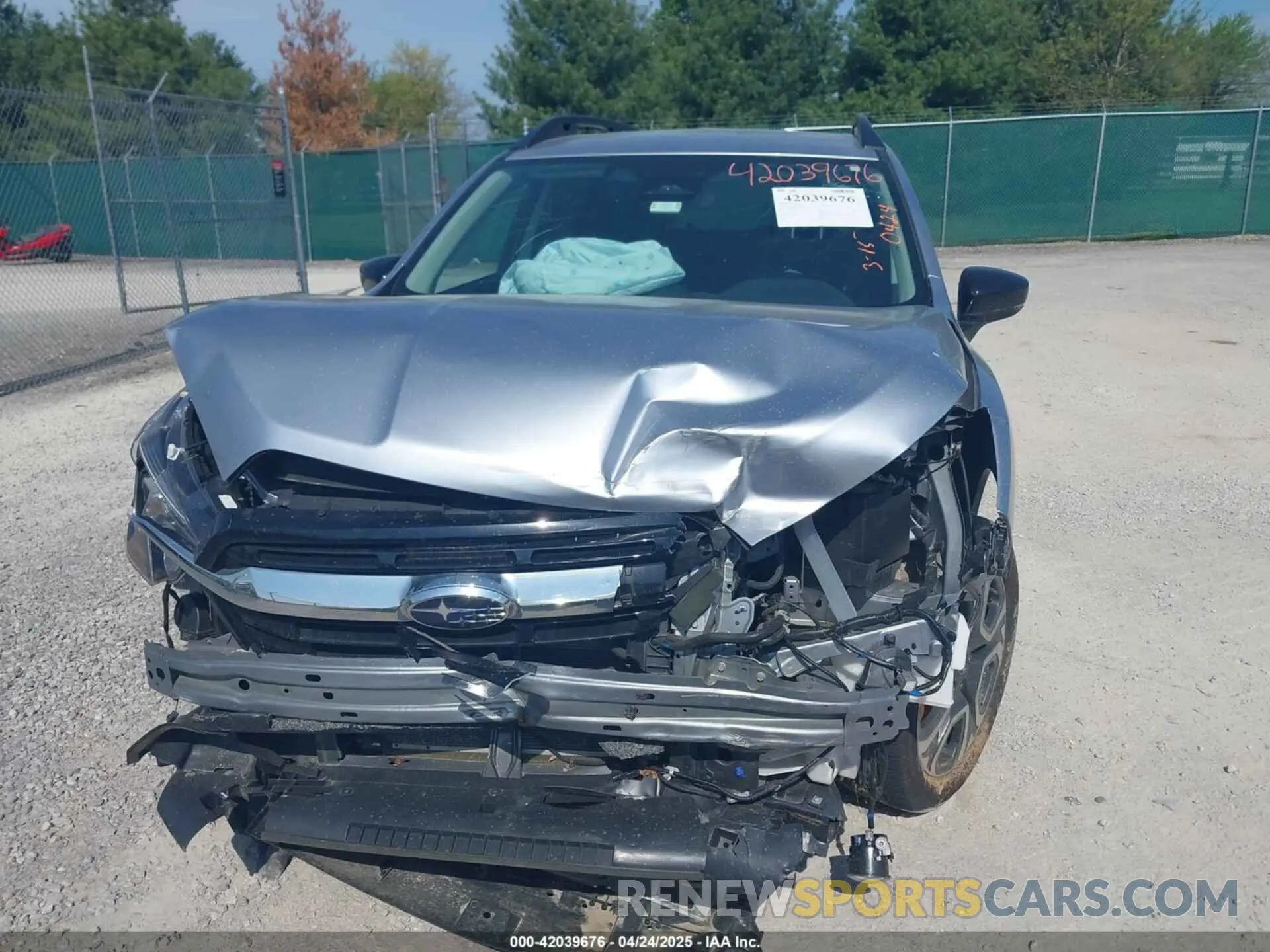 12 Photograph of a damaged car 4S4WMASD8R3420424 SUBARU ASCENT 2024