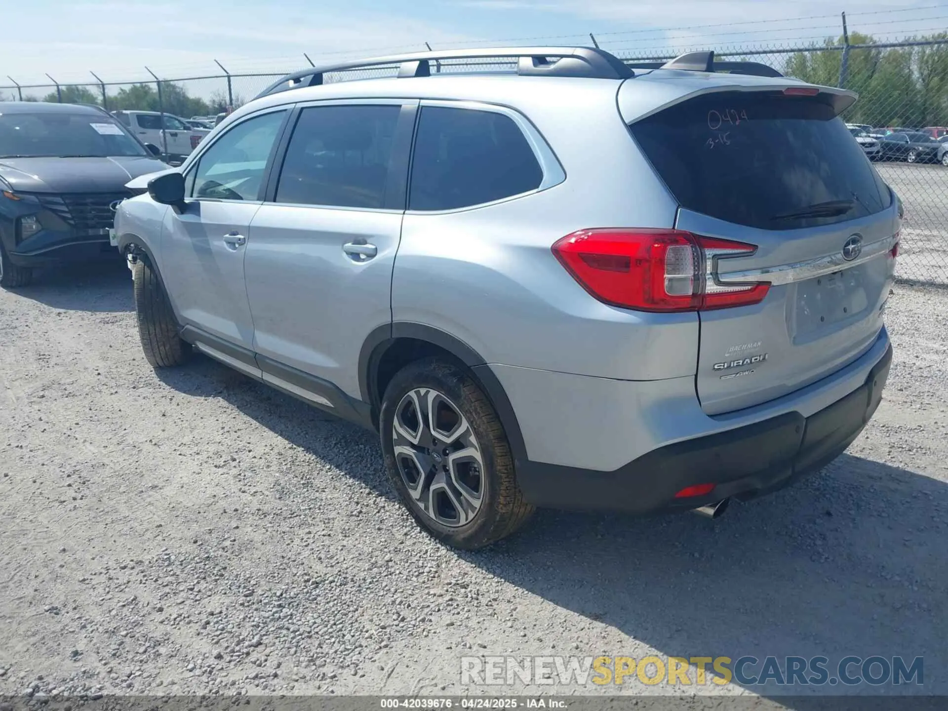 3 Photograph of a damaged car 4S4WMASD8R3420424 SUBARU ASCENT 2024