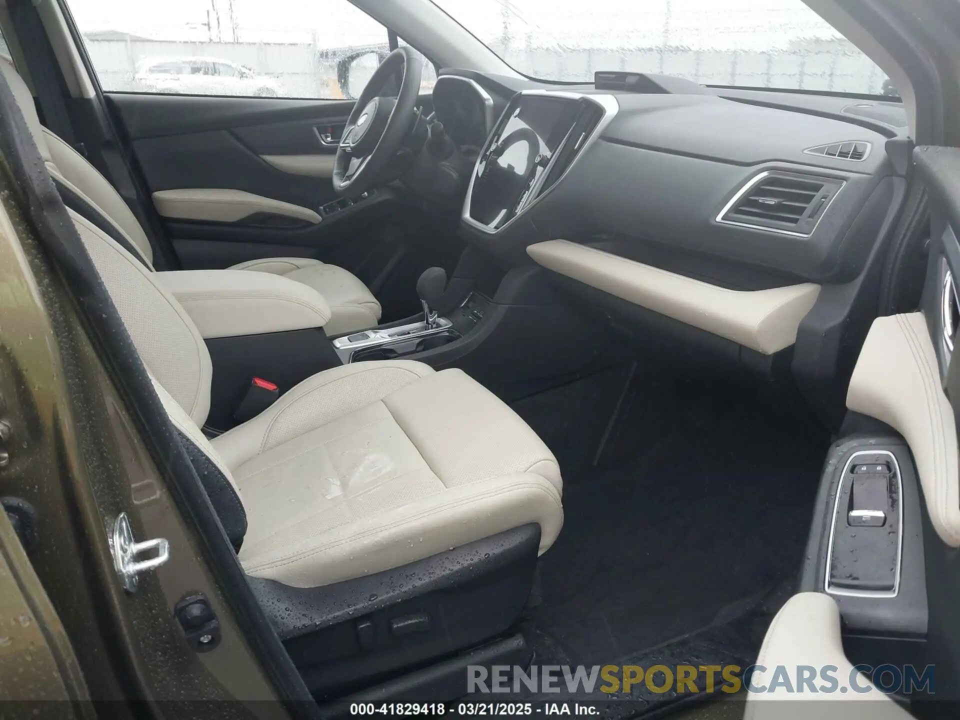 5 Photograph of a damaged car 4S4WMAUD5R3441356 SUBARU ASCENT 2024