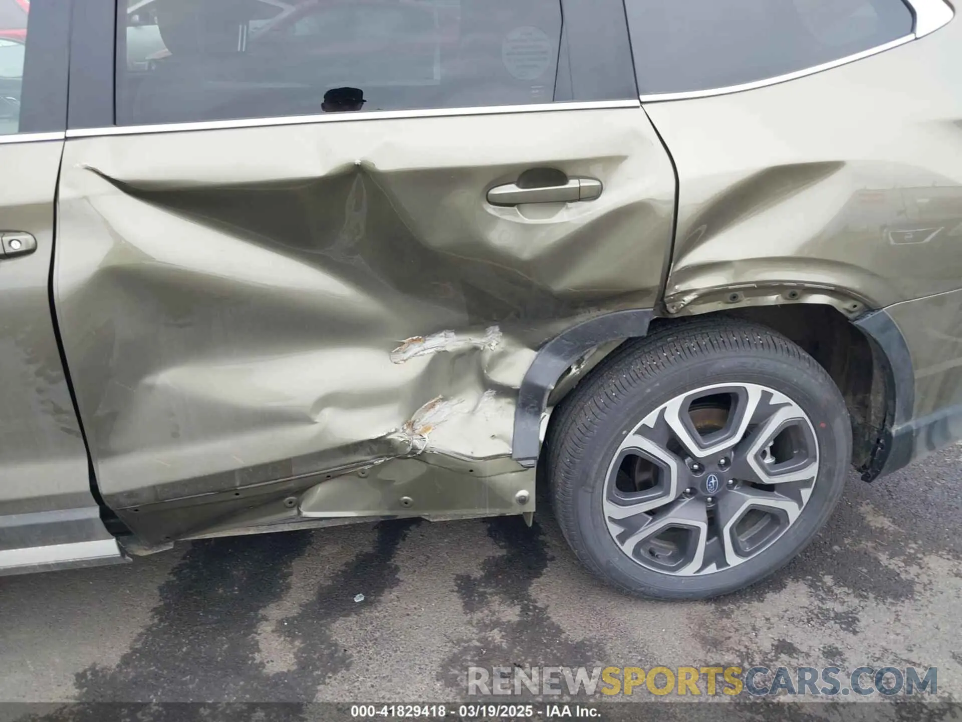 6 Photograph of a damaged car 4S4WMAUD5R3441356 SUBARU ASCENT 2024