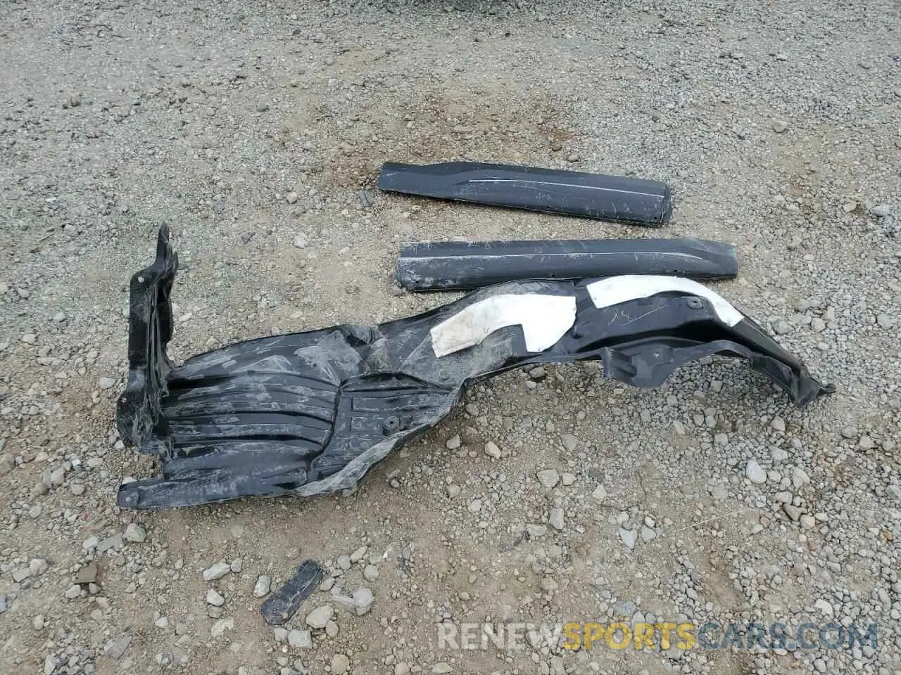 13 Photograph of a damaged car 4S4WMAUD5R3447965 SUBARU ASCENT 2024