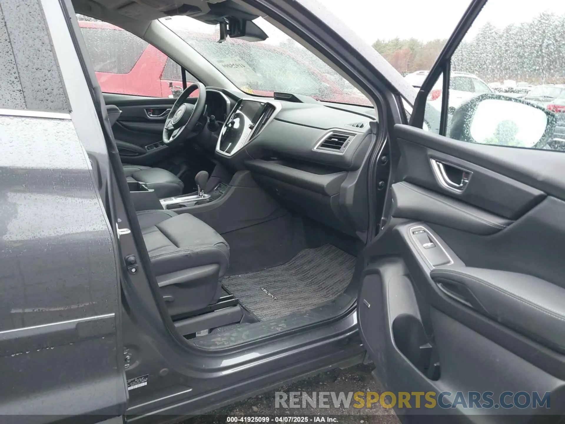 5 Photograph of a damaged car 4S4WMAUDXR3463367 SUBARU ASCENT 2024