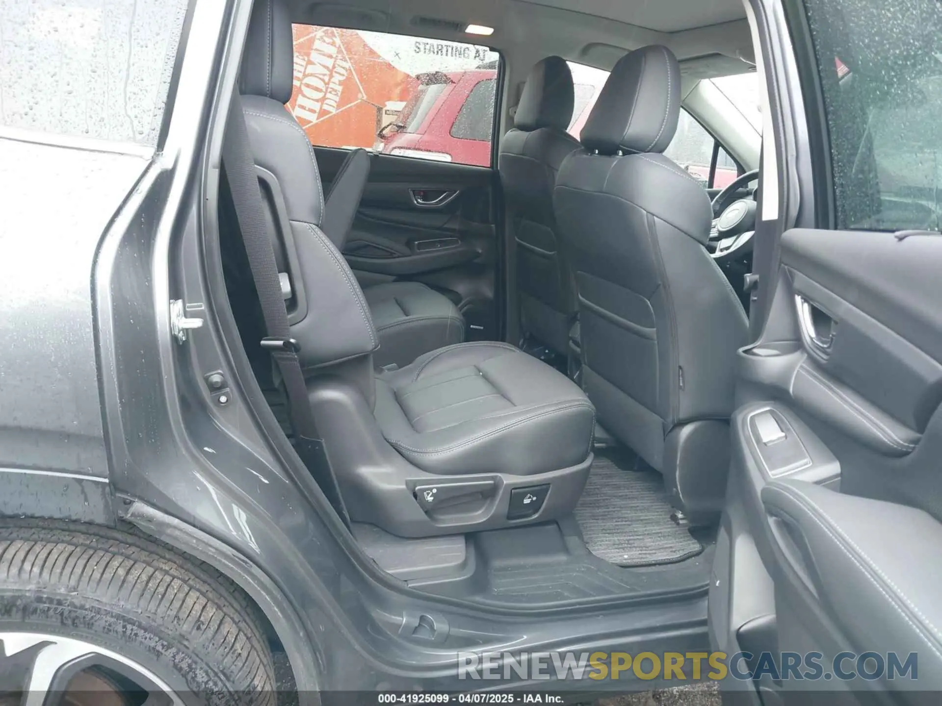 8 Photograph of a damaged car 4S4WMAUDXR3463367 SUBARU ASCENT 2024