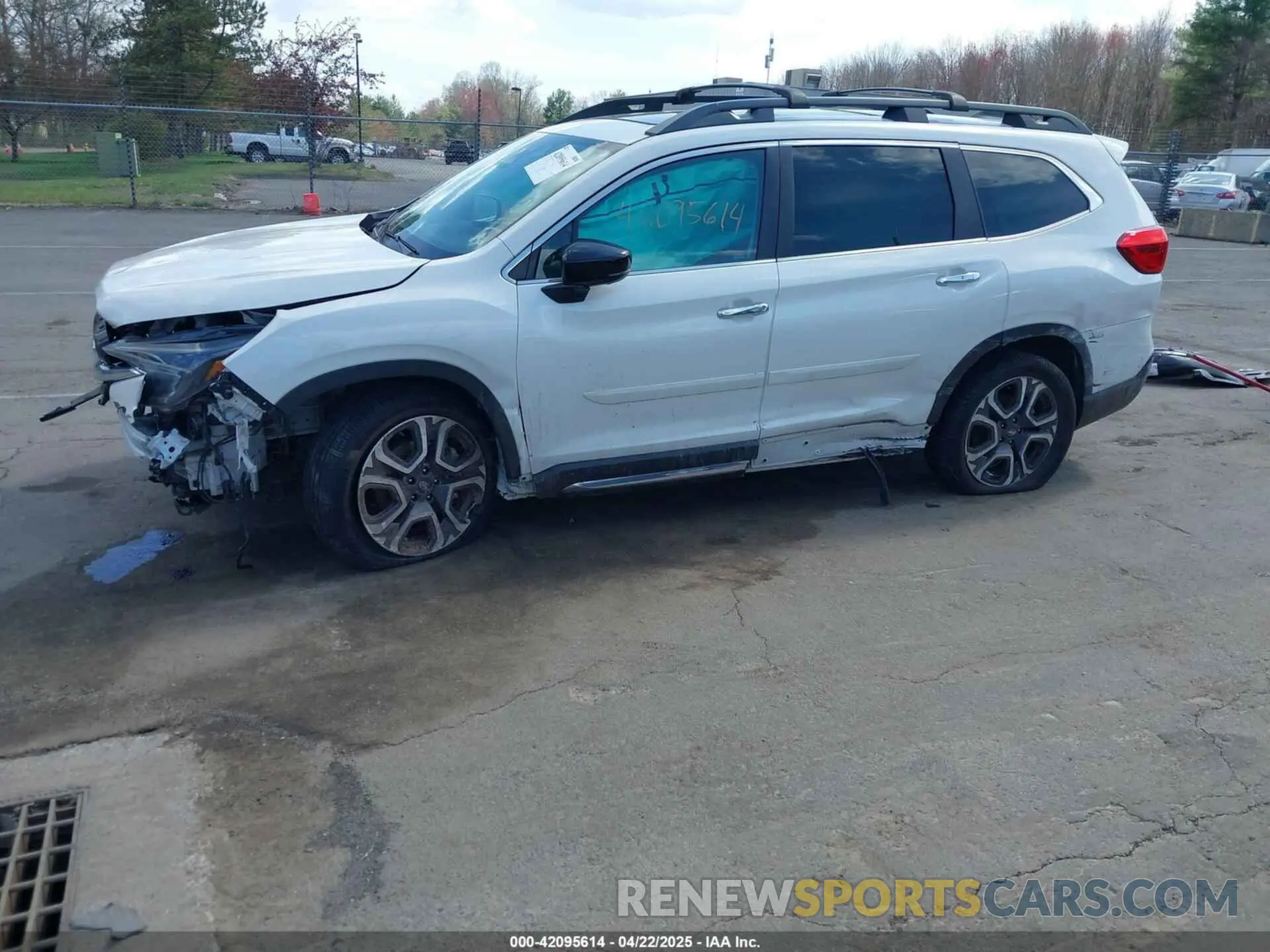 14 Photograph of a damaged car 4S4WMAWD0R3408522 SUBARU ASCENT 2024