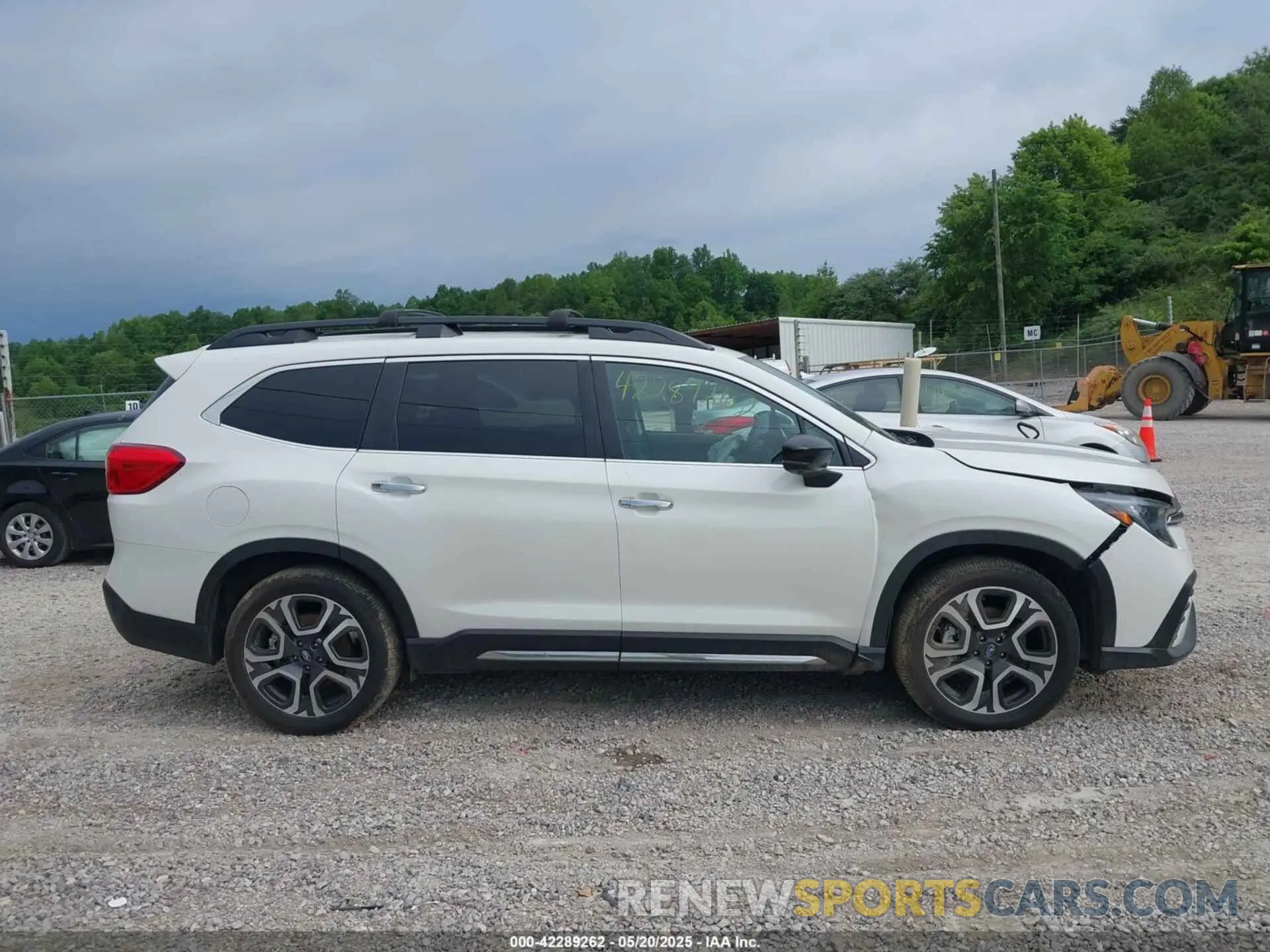 14 Photograph of a damaged car 4S4WMAWD2R3436418 SUBARU ASCENT 2024