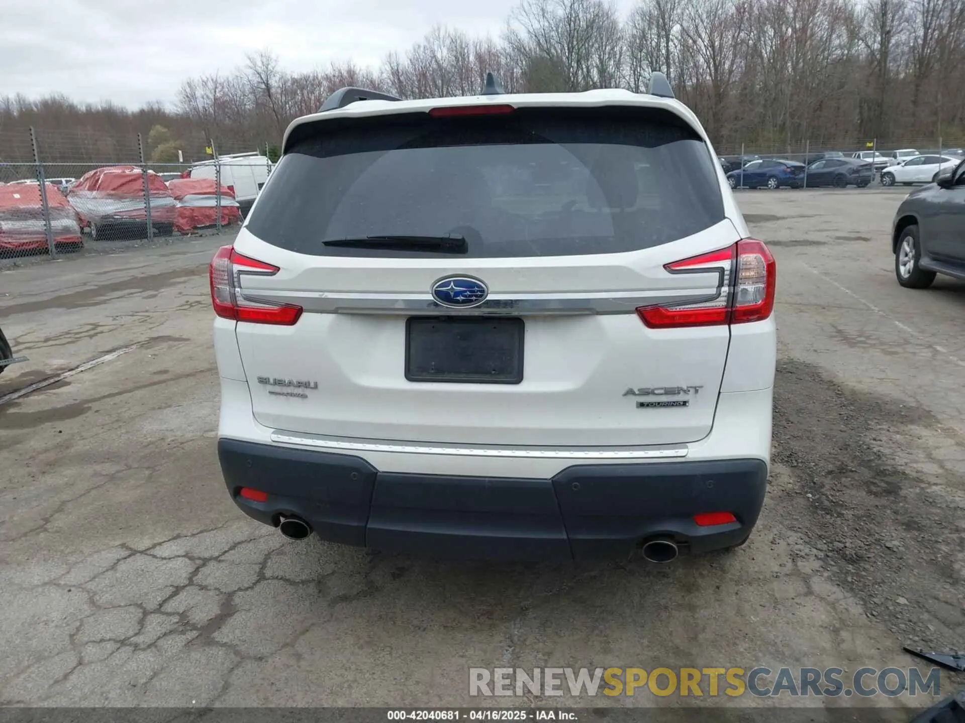17 Photograph of a damaged car 4S4WMAWD3R3413889 SUBARU ASCENT 2024