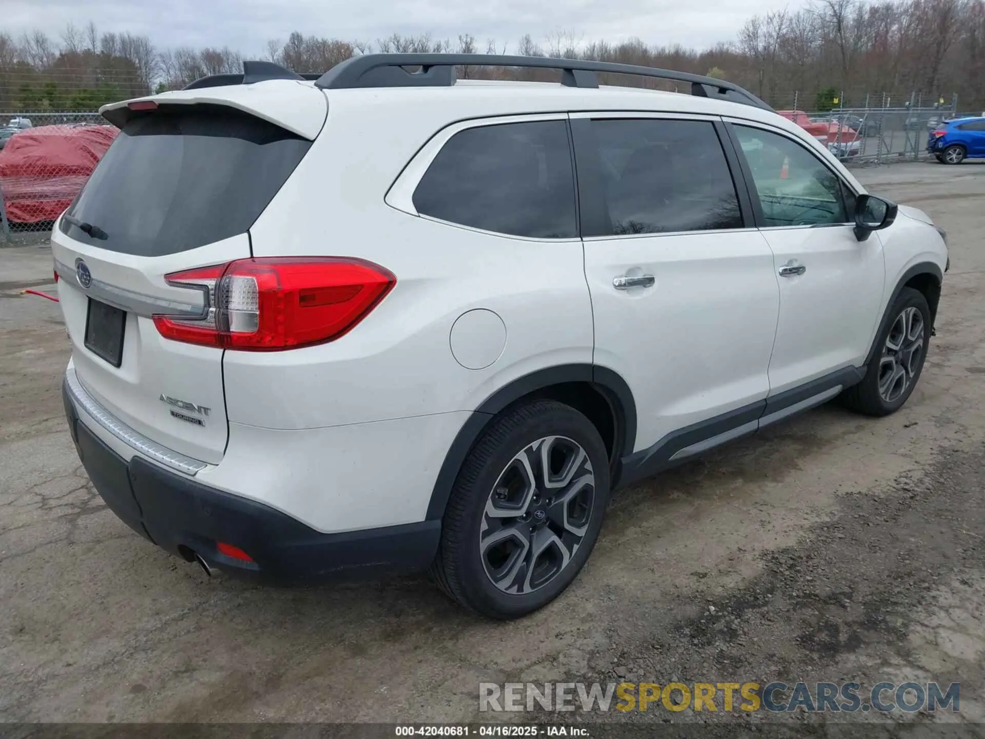 4 Photograph of a damaged car 4S4WMAWD3R3413889 SUBARU ASCENT 2024
