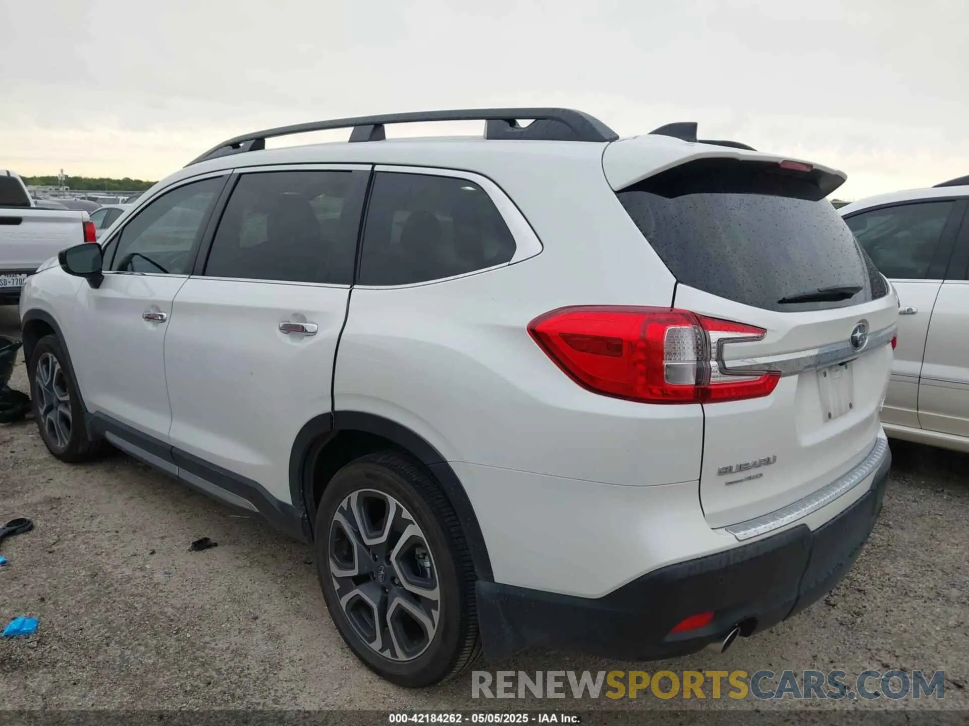 3 Photograph of a damaged car 4S4WMAWD4R3405297 SUBARU ASCENT 2024