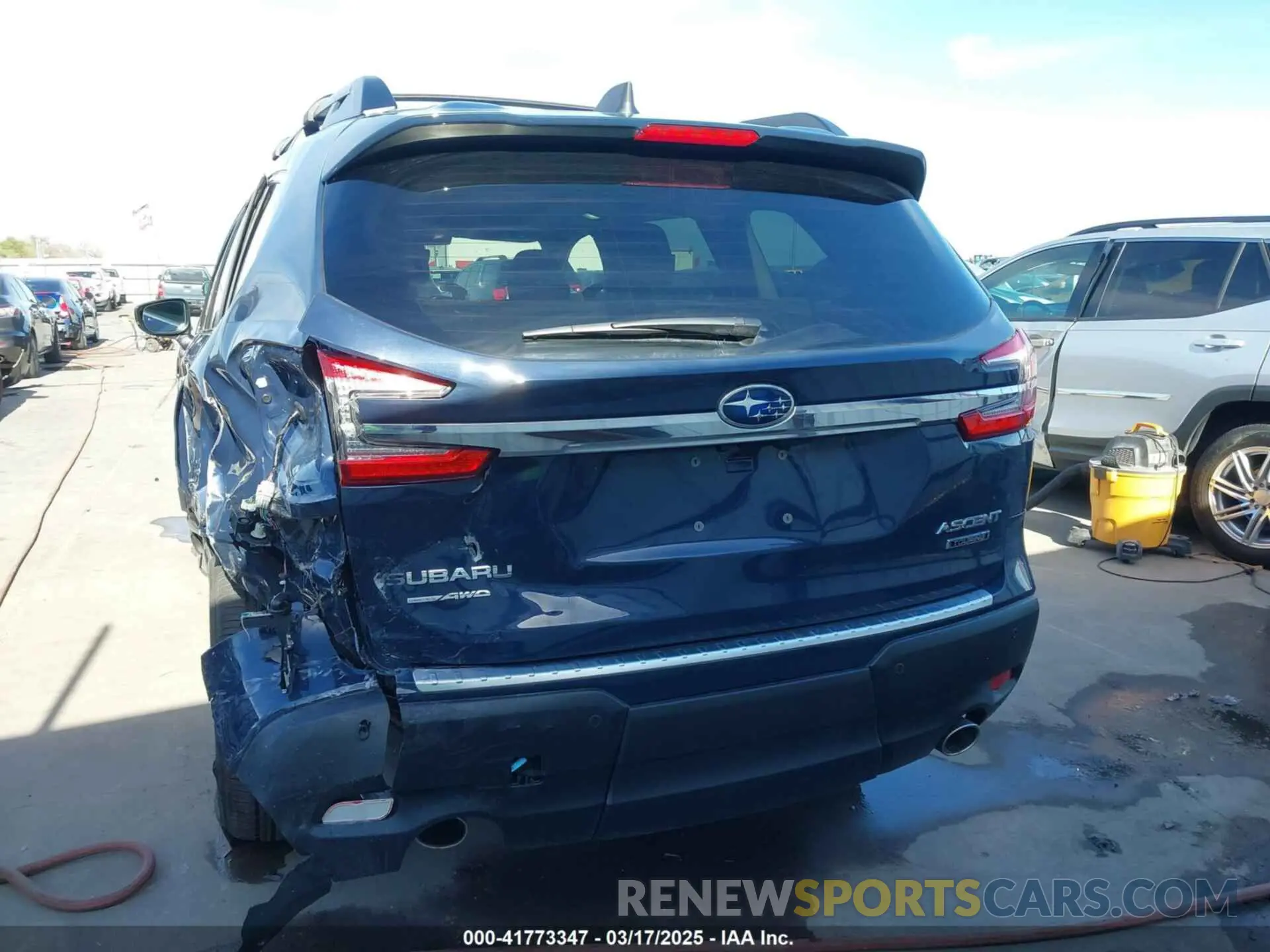 19 Photograph of a damaged car 4S4WMAWD8R3459203 SUBARU ASCENT 2024