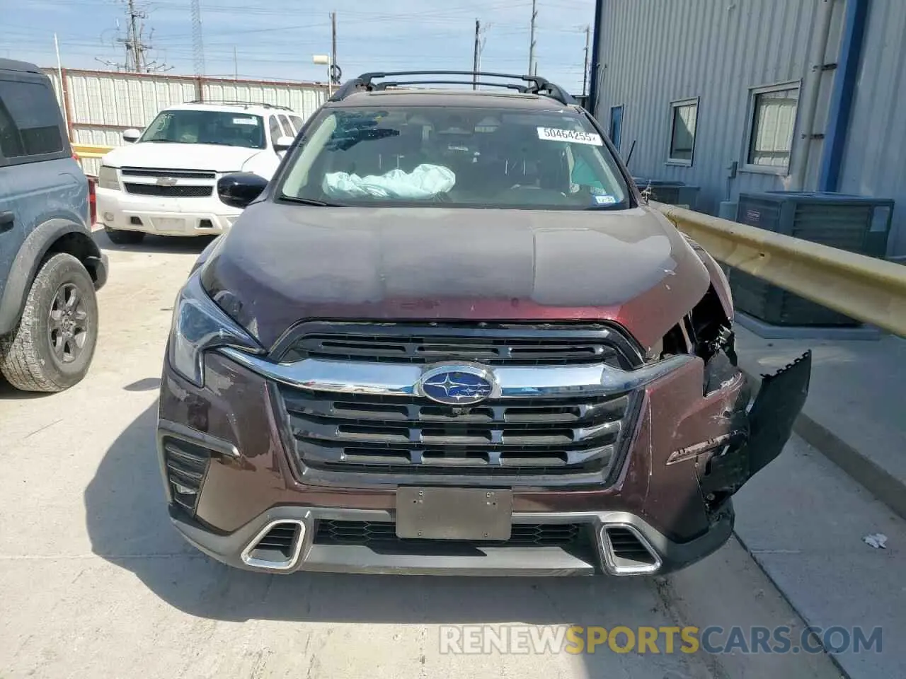5 Photograph of a damaged car 4S4WMAWDXR3410309 SUBARU ASCENT 2024
