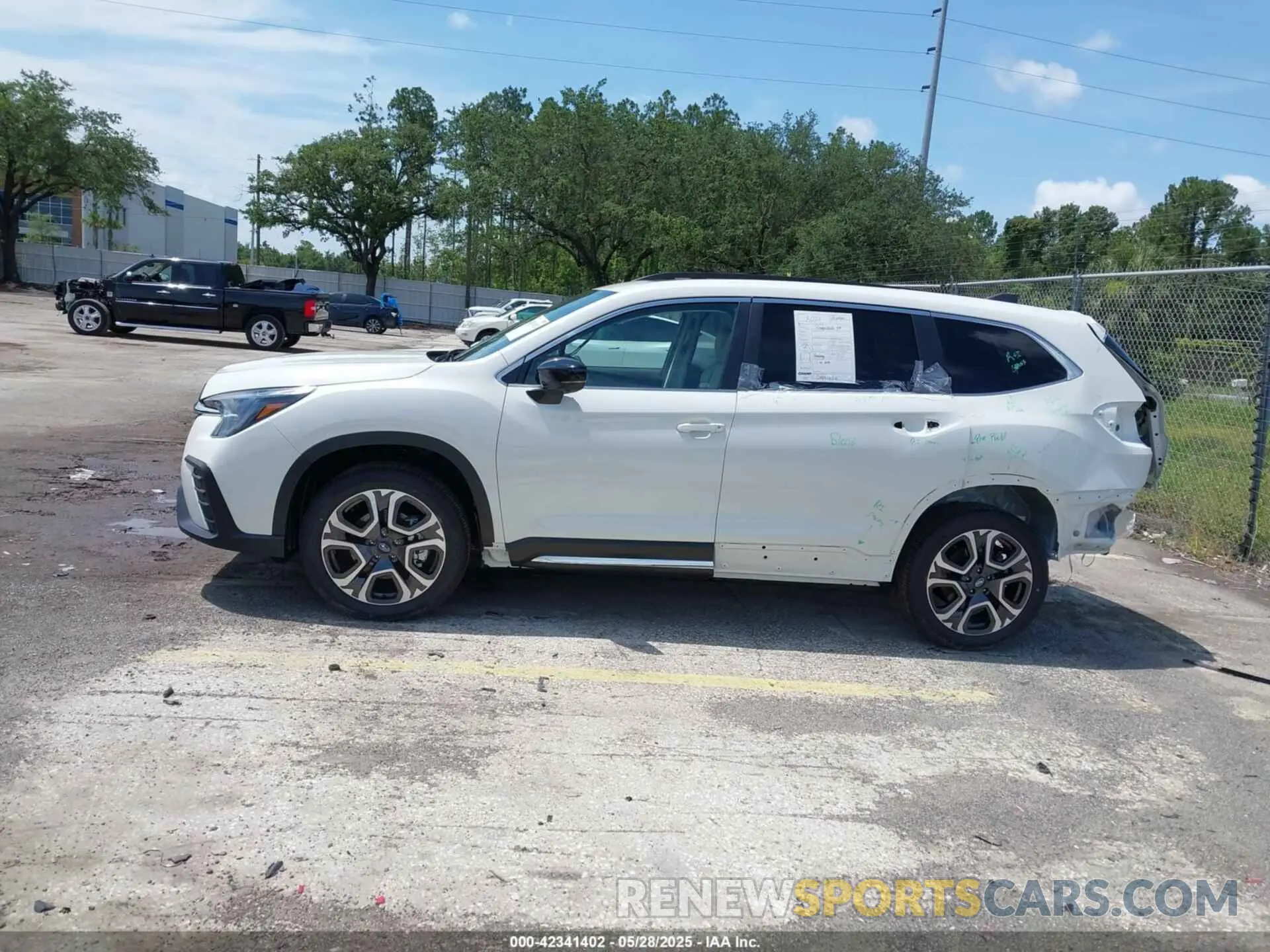 15 Photograph of a damaged car 4S4WMAPD0S3418097 SUBARU ASCENT 2025
