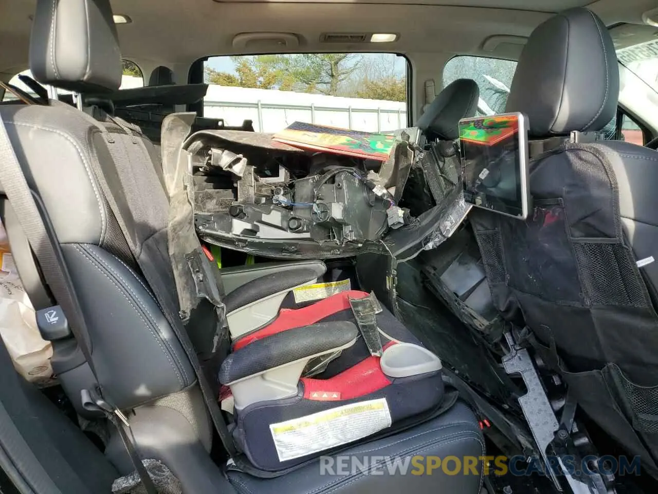11 Photograph of a damaged car 4S4WMAPD8S3404786 SUBARU ASCENT 2025