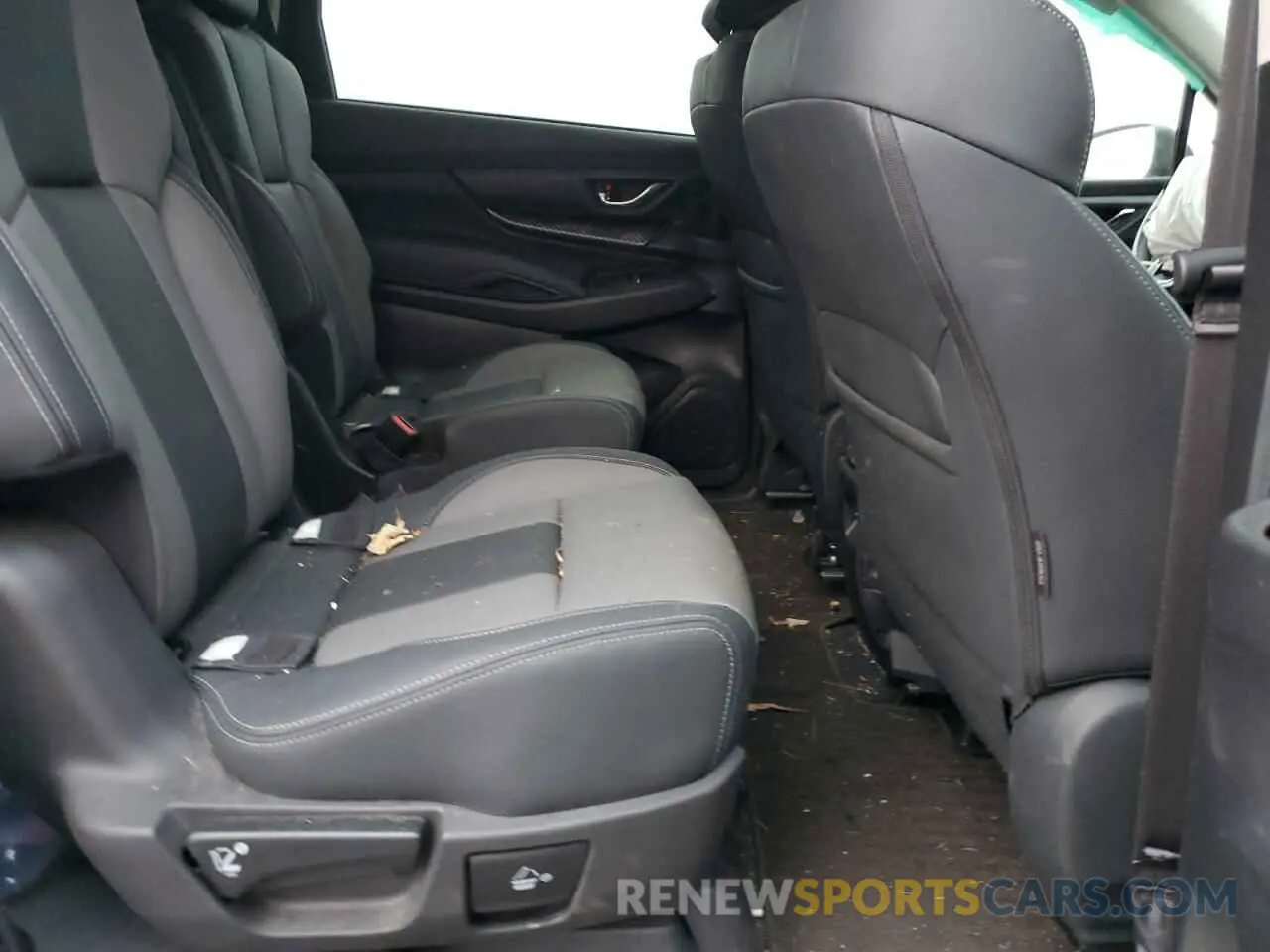 11 Photograph of a damaged car 4S4WMAJD7N3459985 SUBARU ASCENT ONY 2022