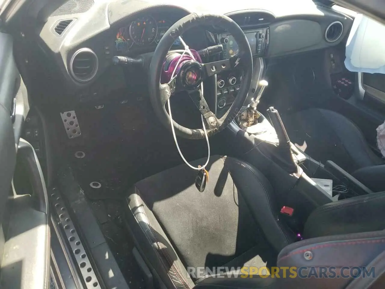 8 Photograph of a damaged car JF1ZCAC18L9700881 SUBARU BRZ 2020