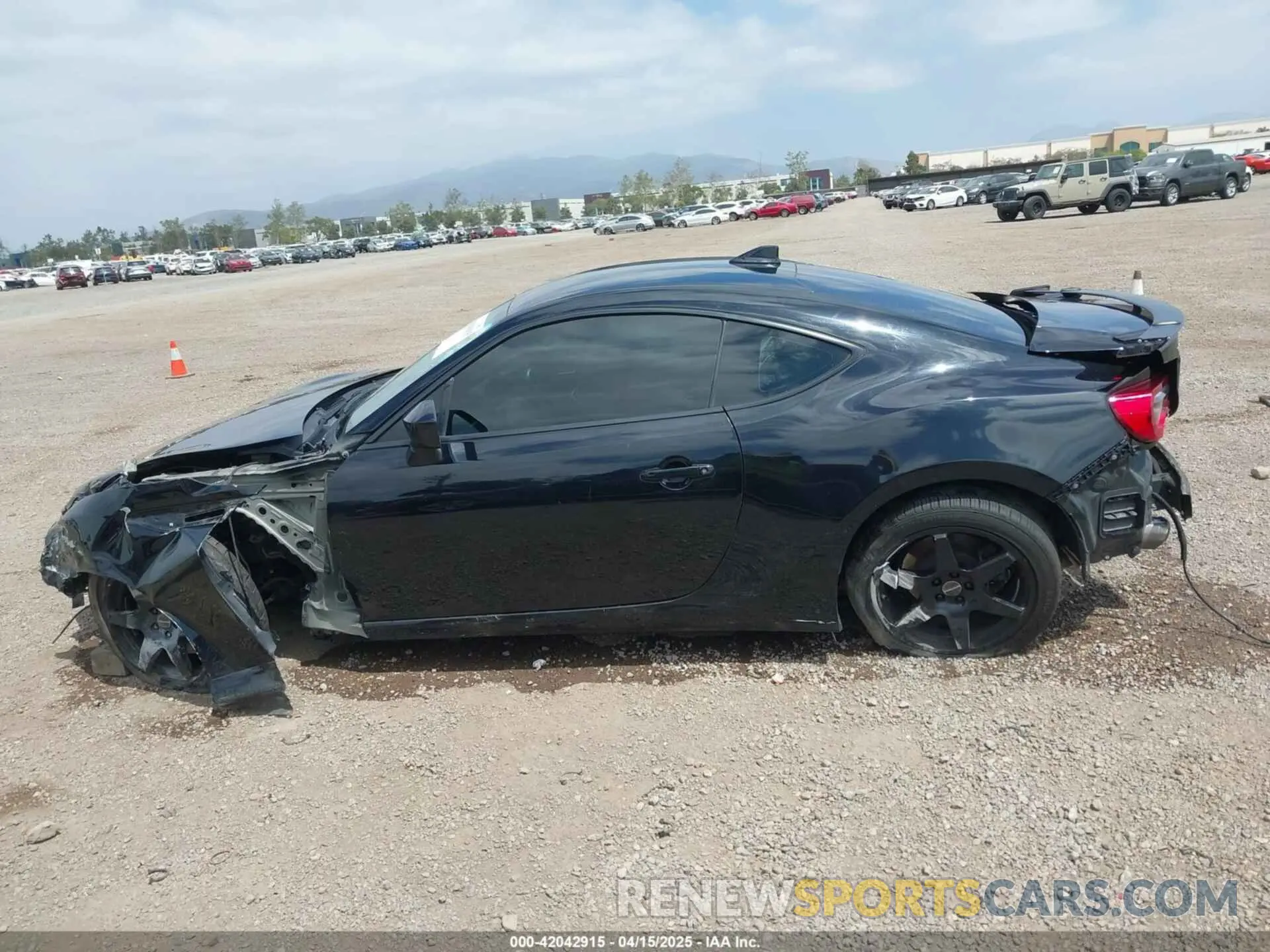 14 Photograph of a damaged car JF1ZCAC19L8703696 SUBARU BRZ 2020