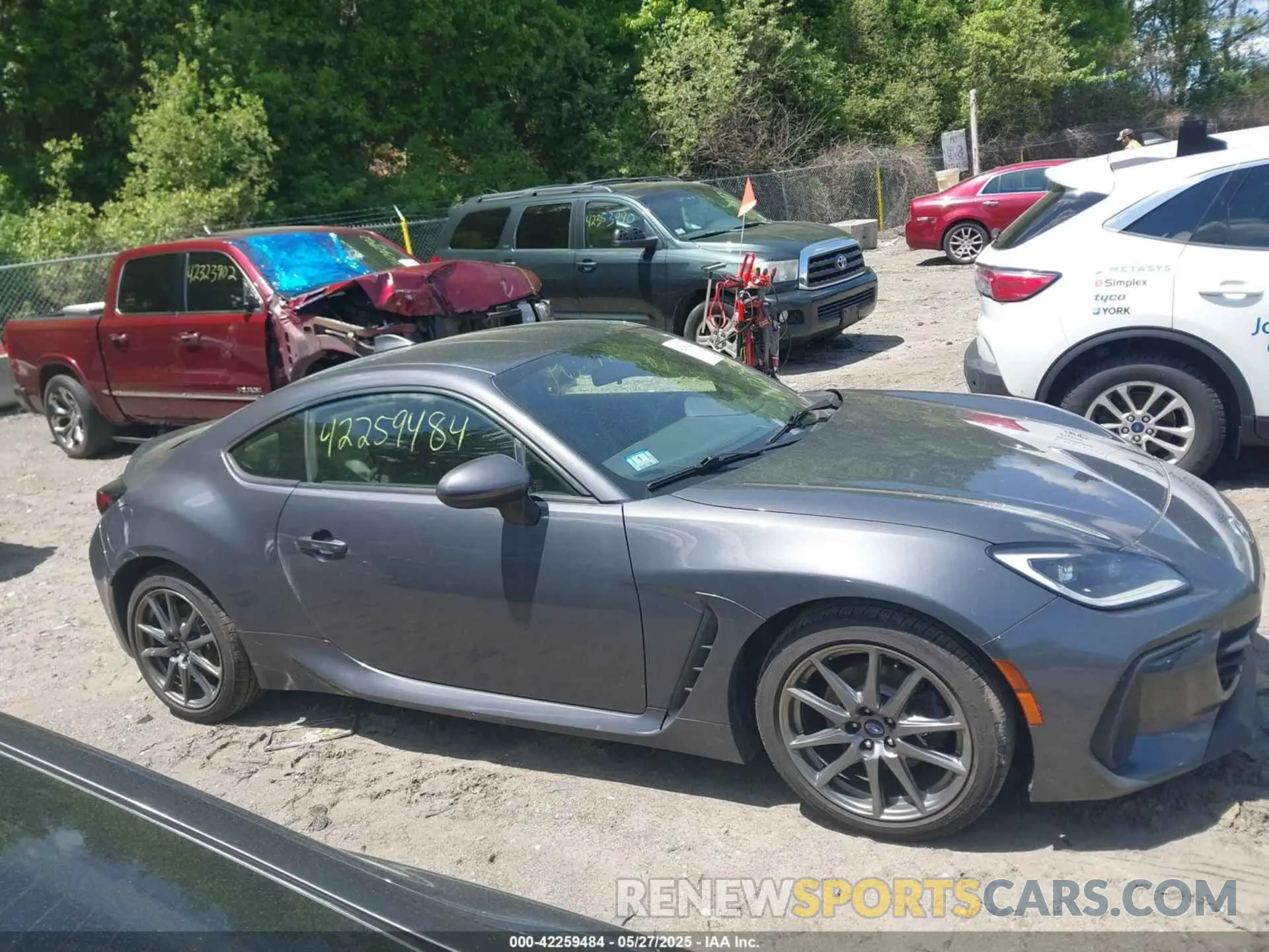 13 Photograph of a damaged car JF1ZDBC15N8701028 SUBARU BRZ 2022