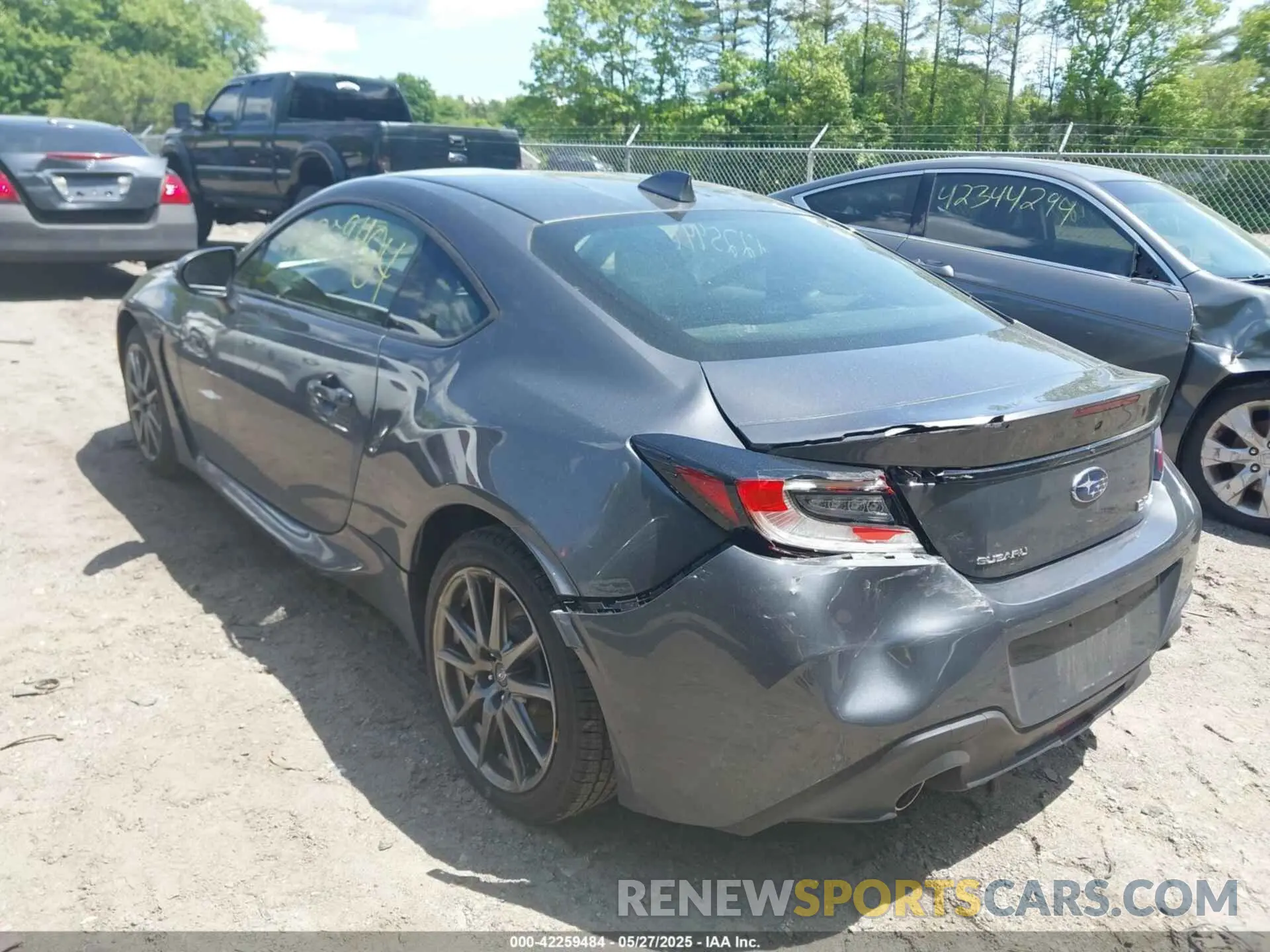 3 Photograph of a damaged car JF1ZDBC15N8701028 SUBARU BRZ 2022