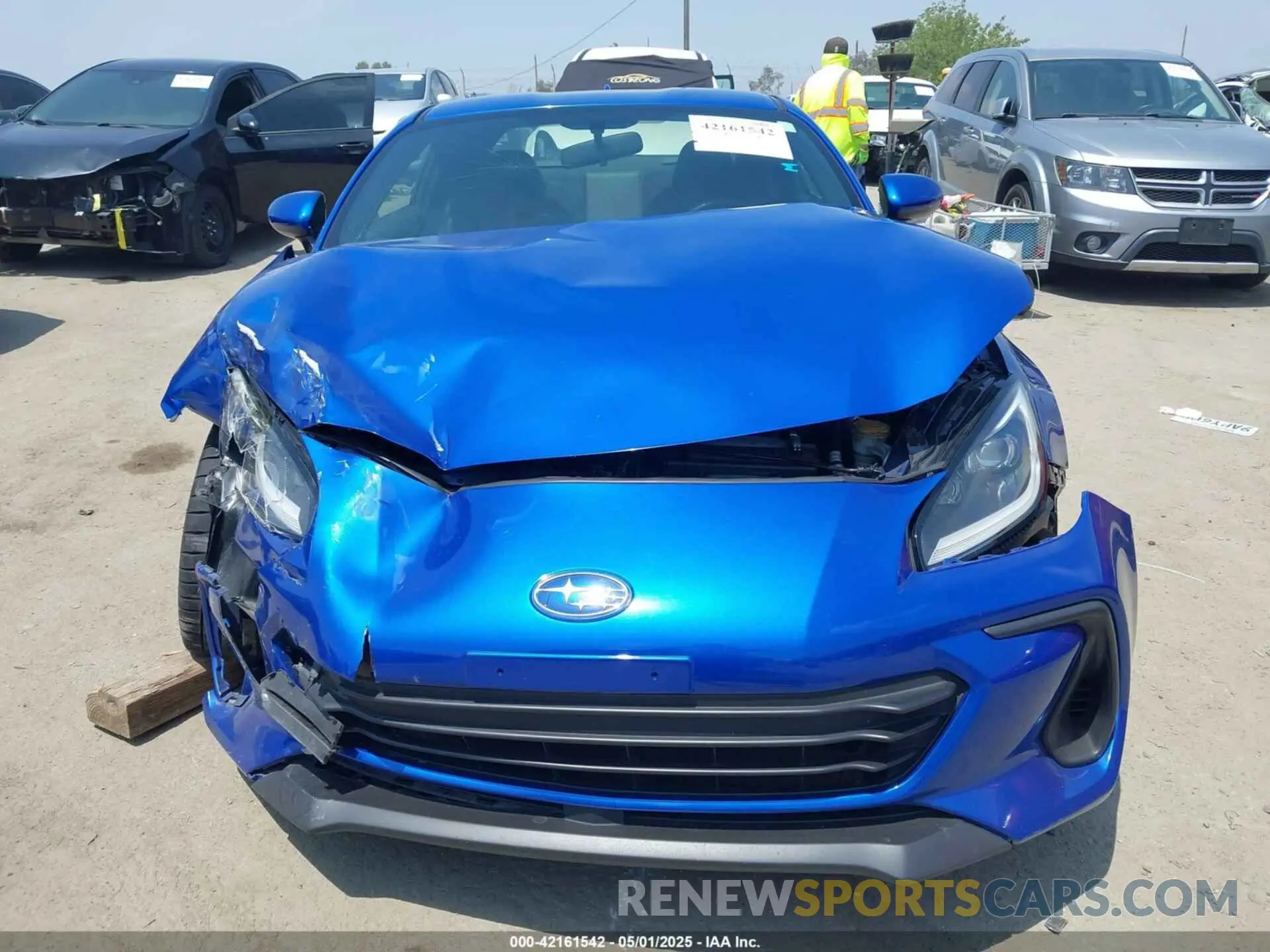 12 Photograph of a damaged car JF1ZDBE11N9703303 SUBARU BRZ 2022