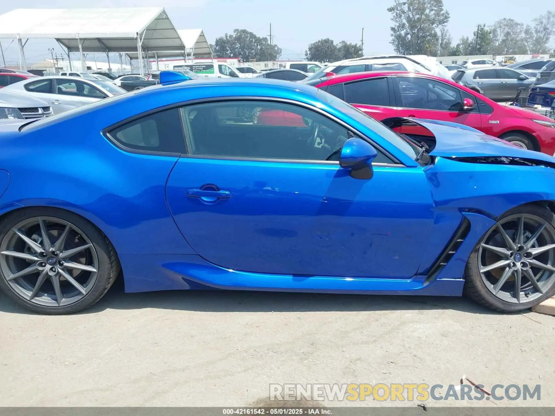 13 Photograph of a damaged car JF1ZDBE11N9703303 SUBARU BRZ 2022
