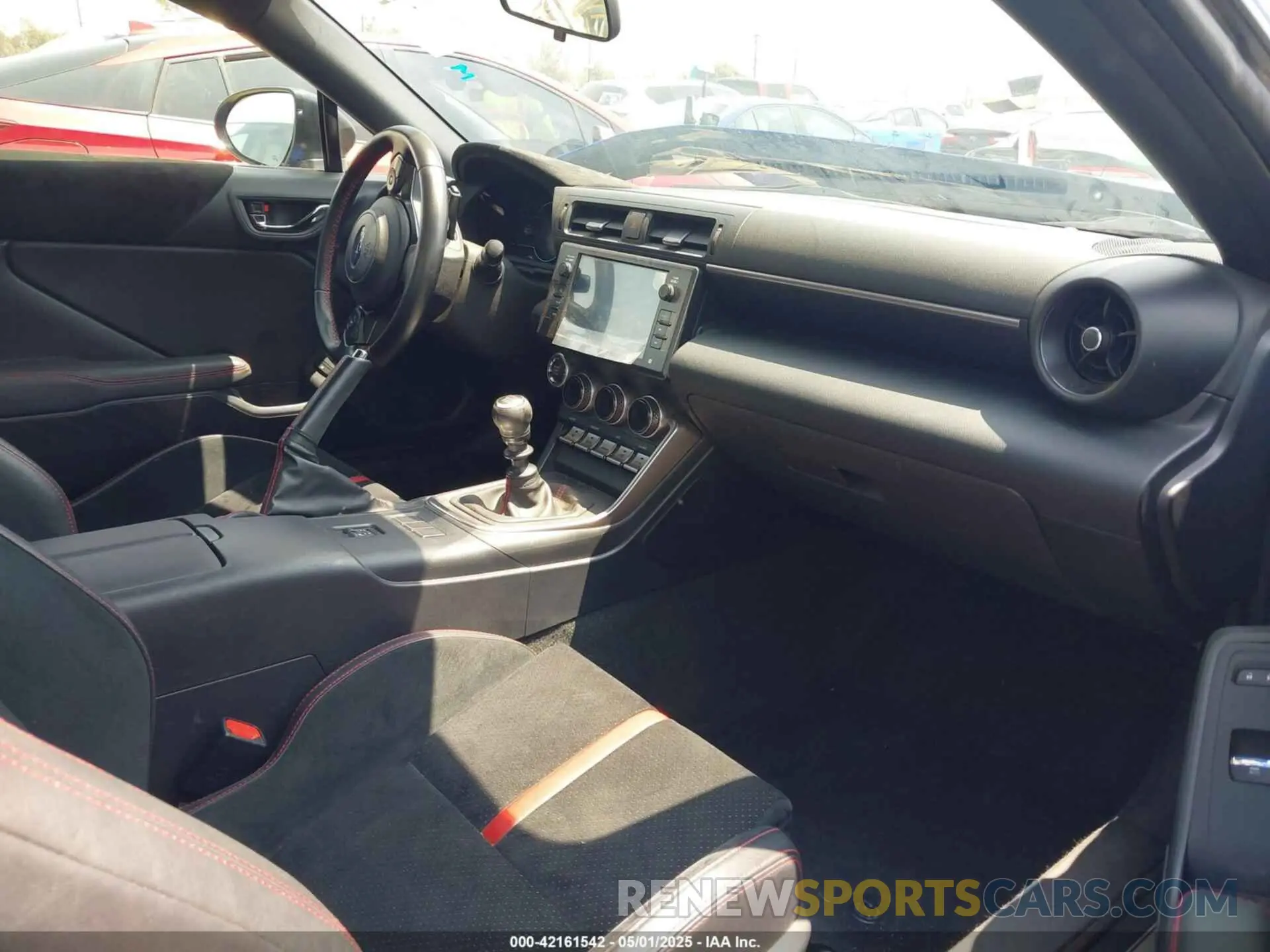 5 Photograph of a damaged car JF1ZDBE11N9703303 SUBARU BRZ 2022