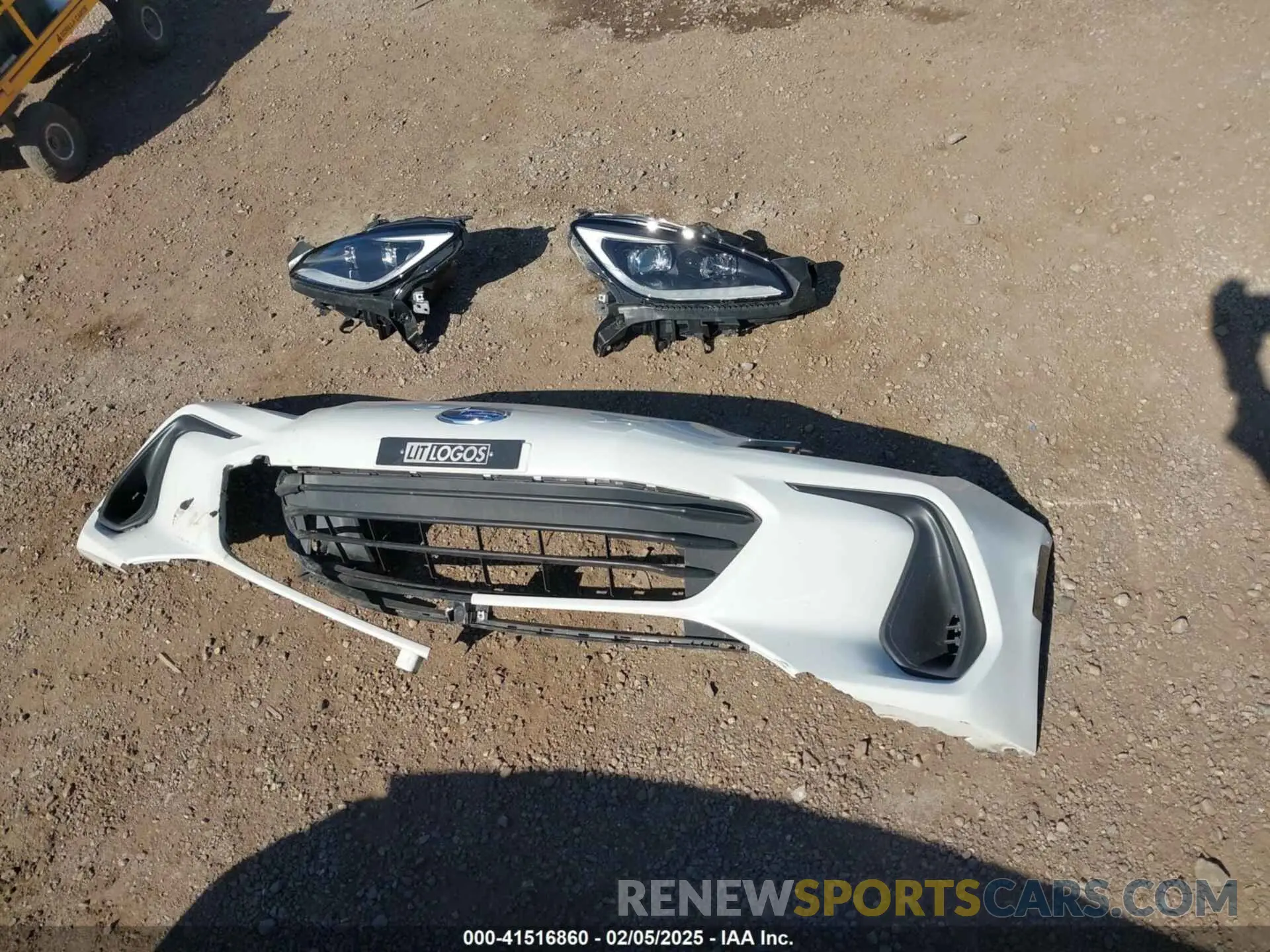 12 Photograph of a damaged car JF1ZDBF16N8700143 SUBARU BRZ 2022