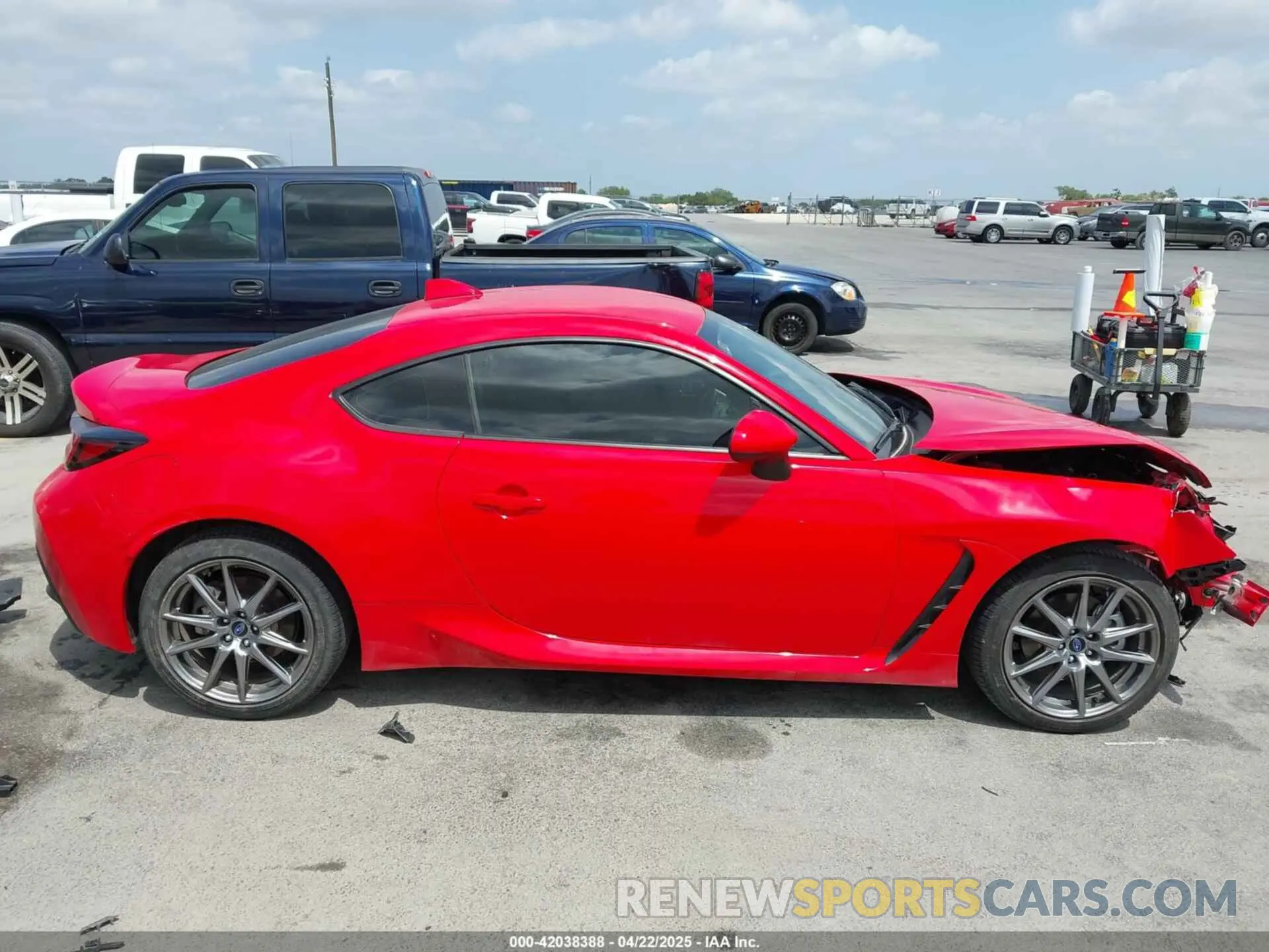 14 Photograph of a damaged car JF1ZDBC14P8700679 SUBARU BRZ 2023