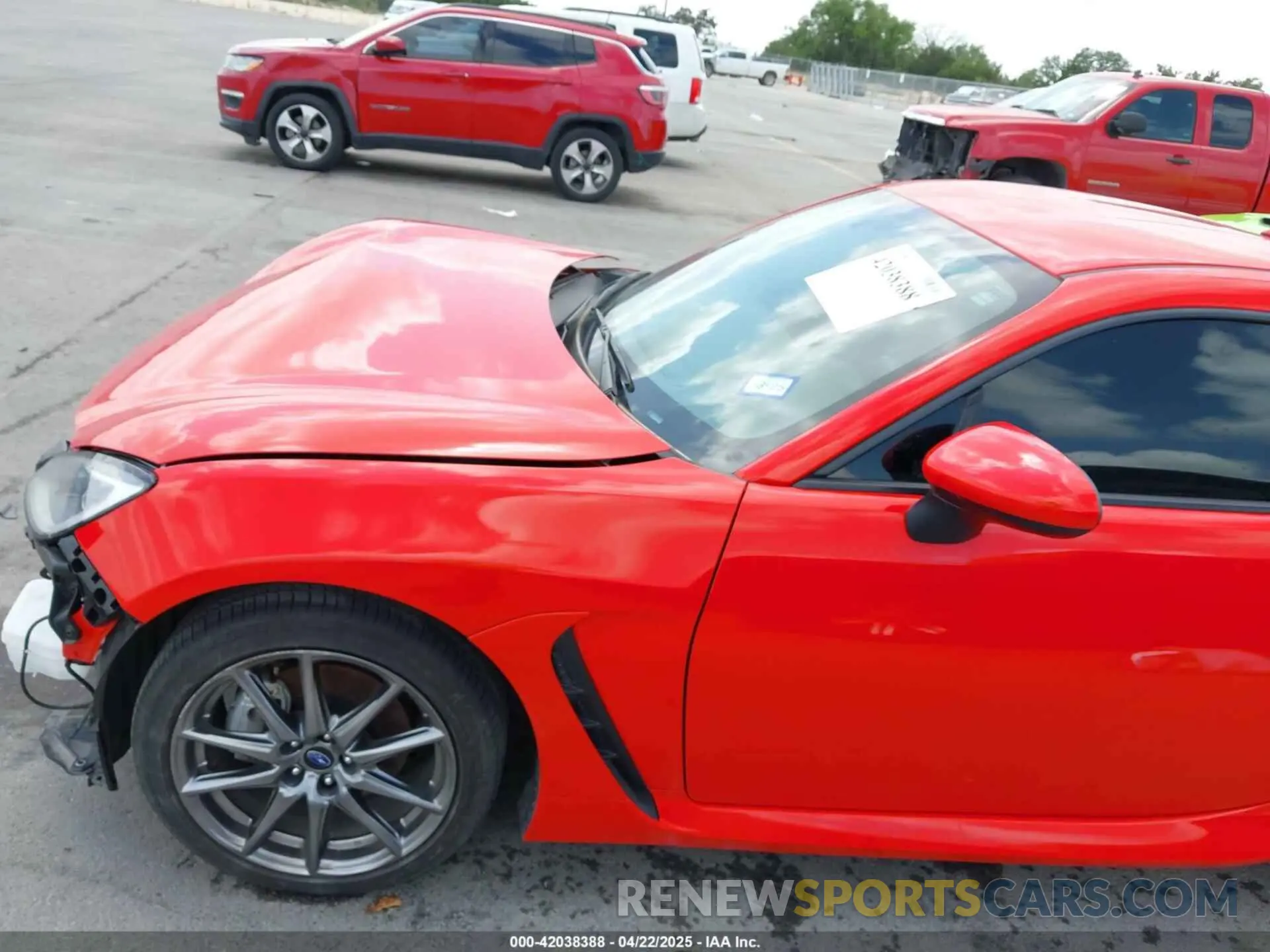 18 Photograph of a damaged car JF1ZDBC14P8700679 SUBARU BRZ 2023