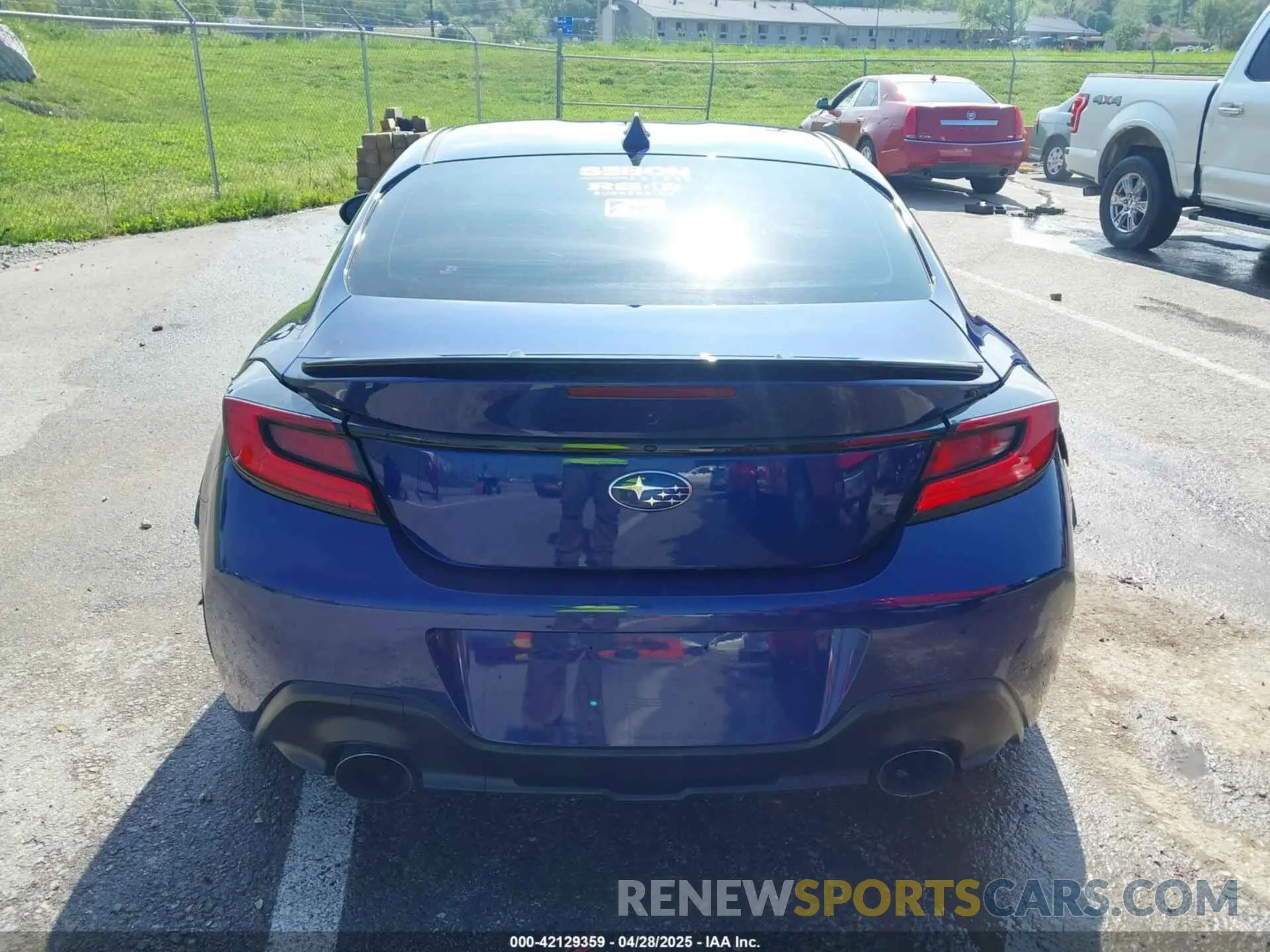 17 Photograph of a damaged car JF1ZDBE10P9701433 SUBARU BRZ 2023