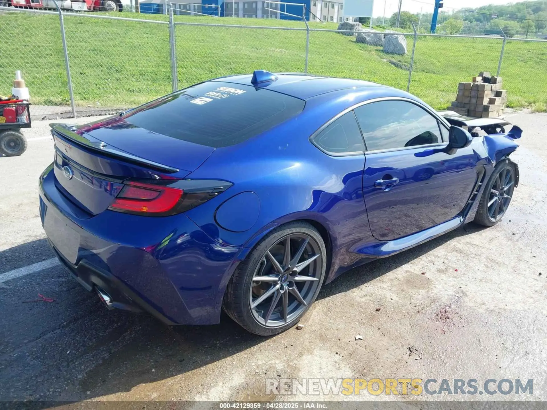 4 Photograph of a damaged car JF1ZDBE10P9701433 SUBARU BRZ 2023