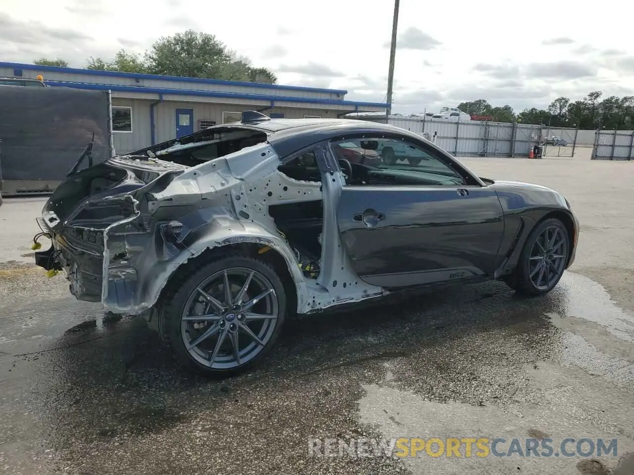 3 Photograph of a damaged car JF1ZDBE13P9706402 SUBARU BRZ 2023