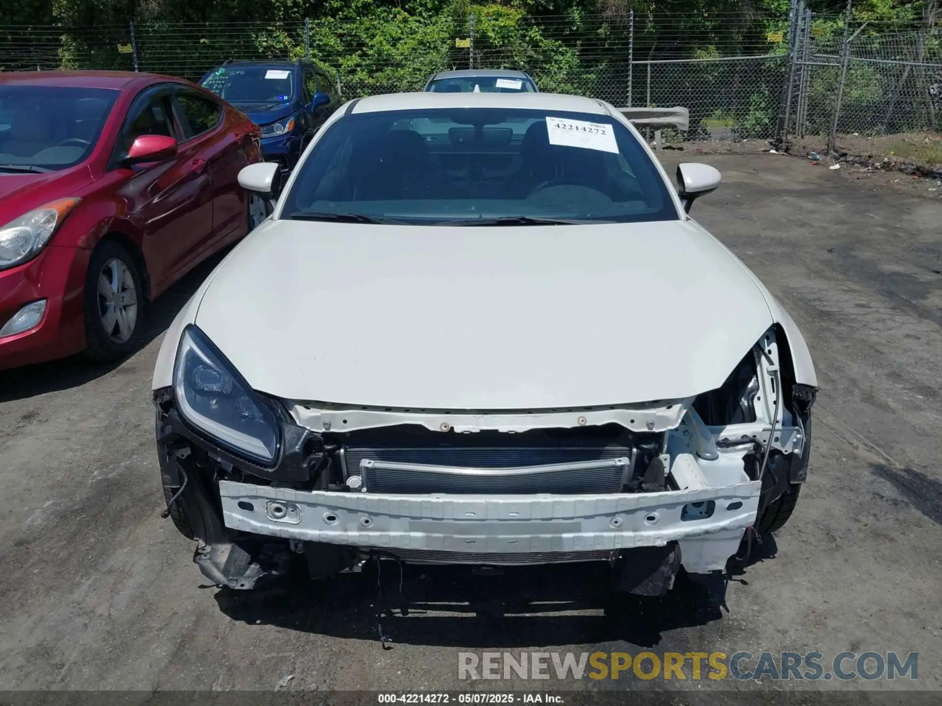 12 Photograph of a damaged car JF1ZDBE14P9703766 SUBARU BRZ 2023